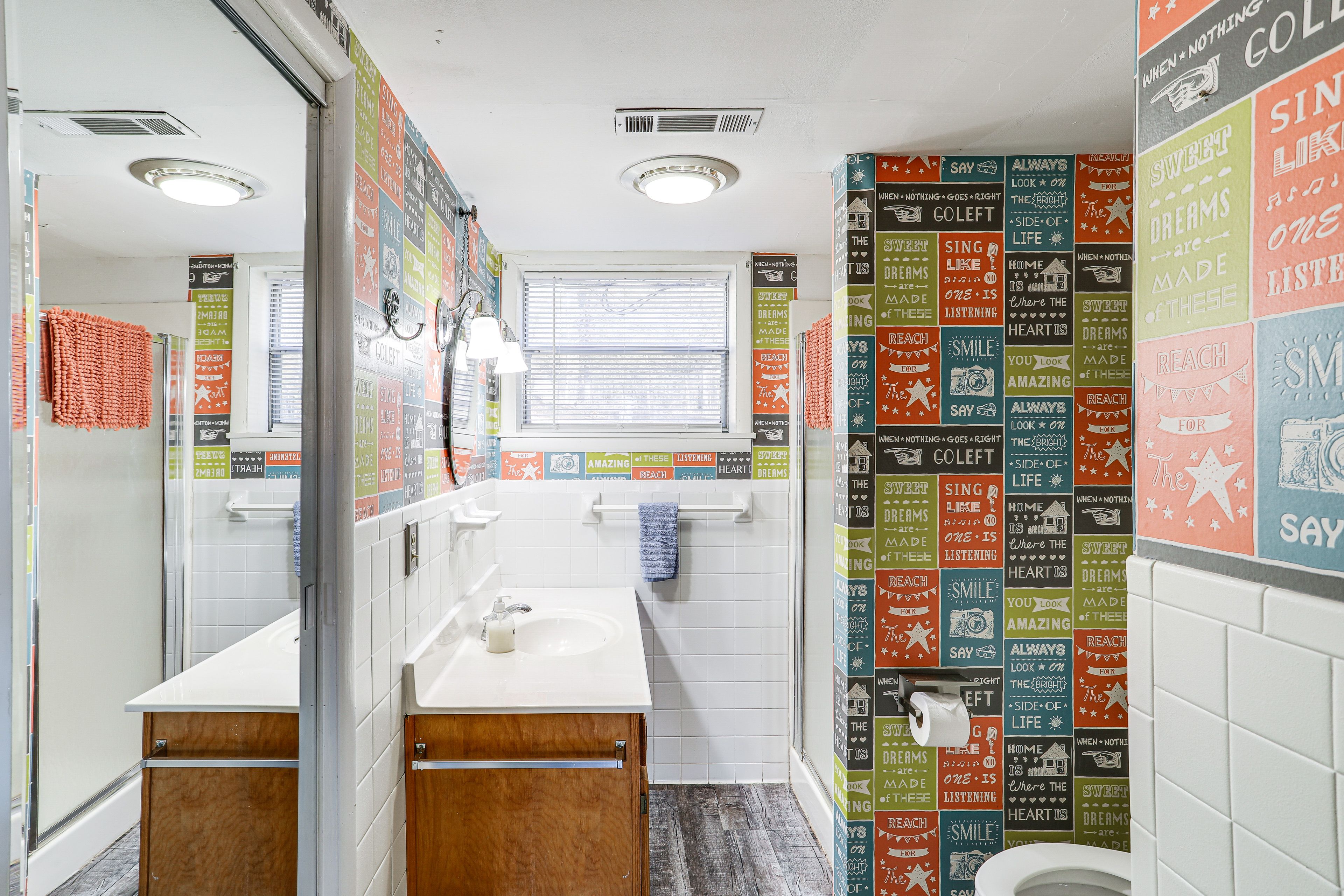 Full Bath | Complimentary Toiletries | Lower Level
