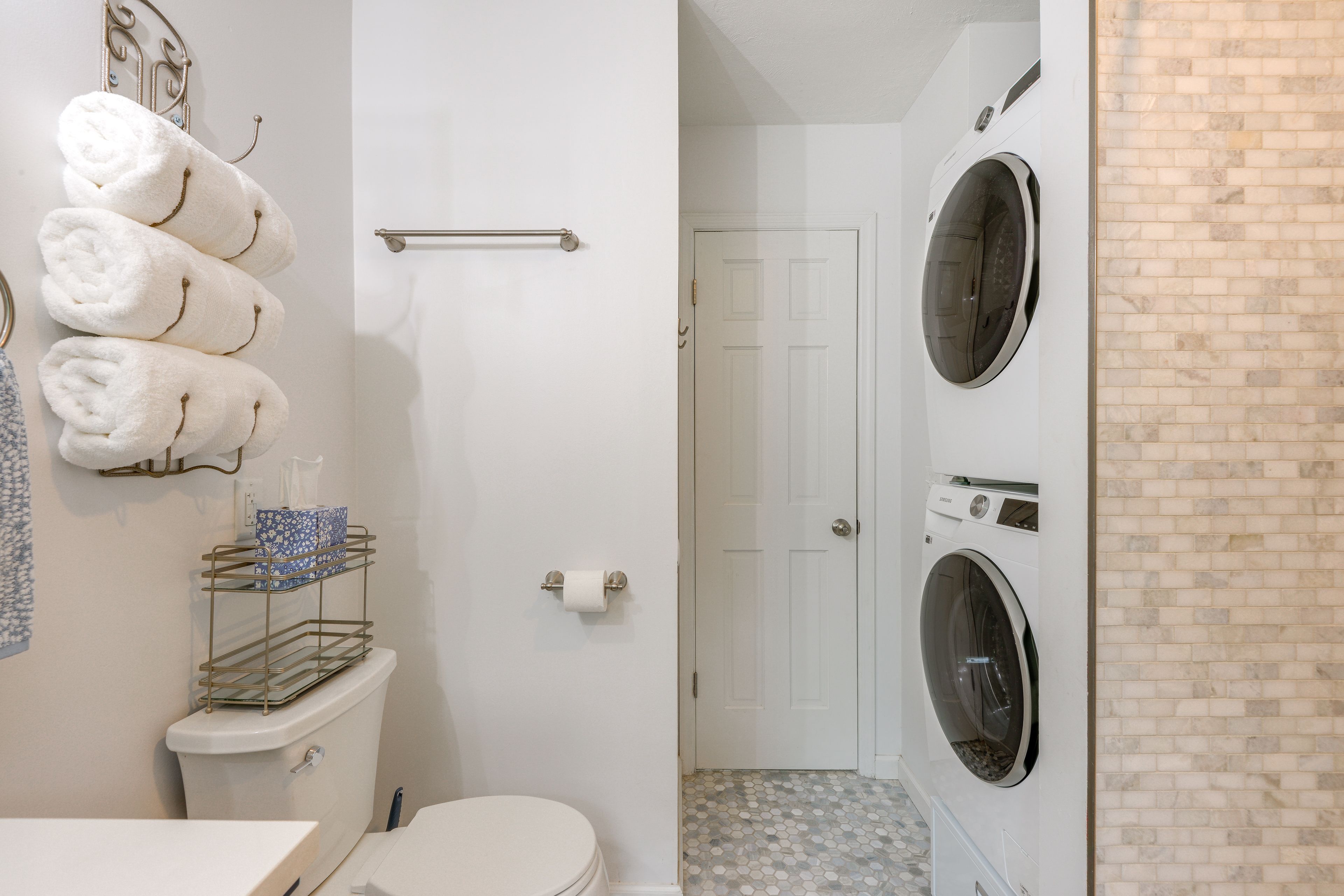 Washer/Dryer | 1st Floor
