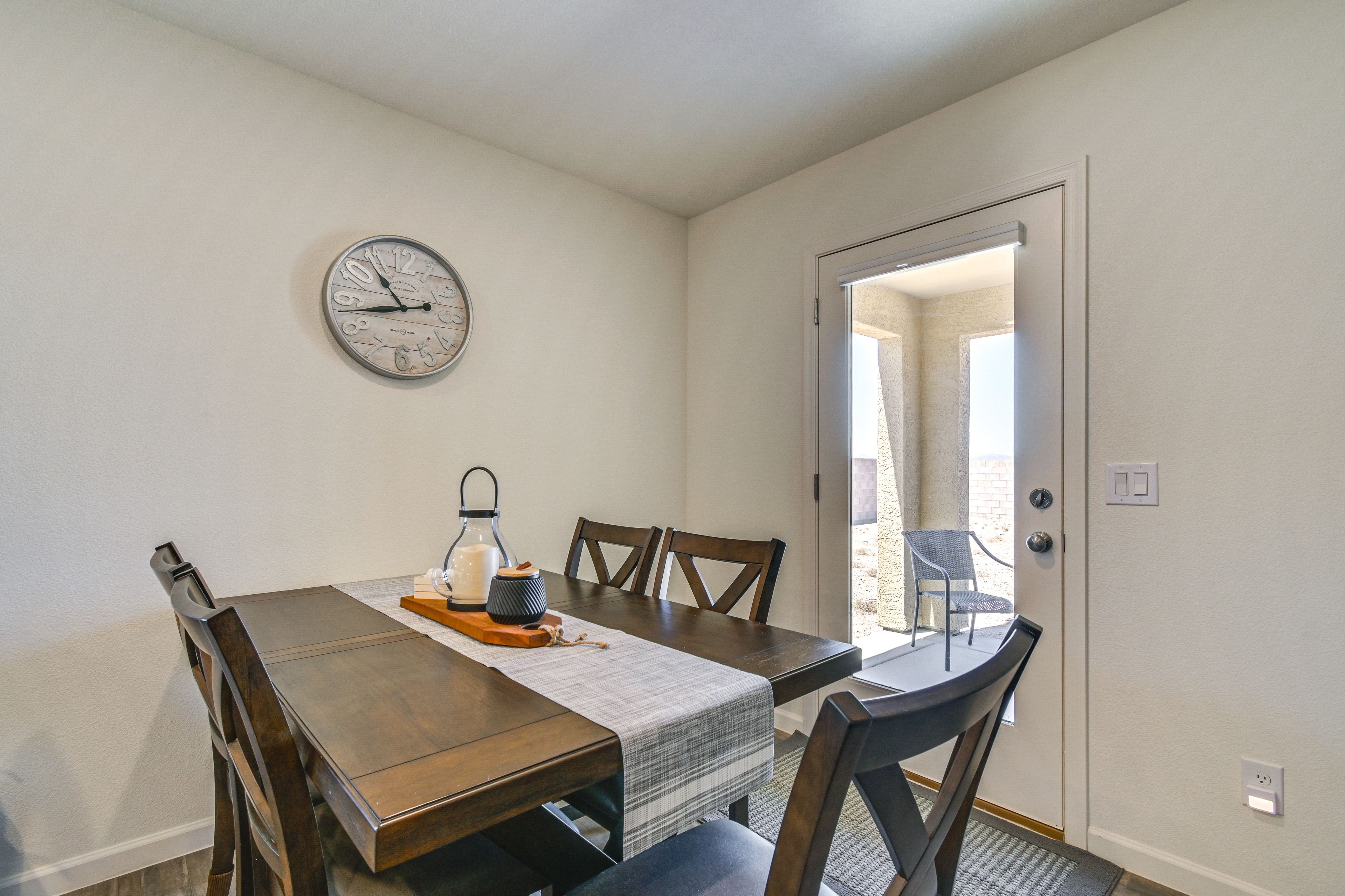 Dining Area | Dishware/Flatware Provided | Access to Patio