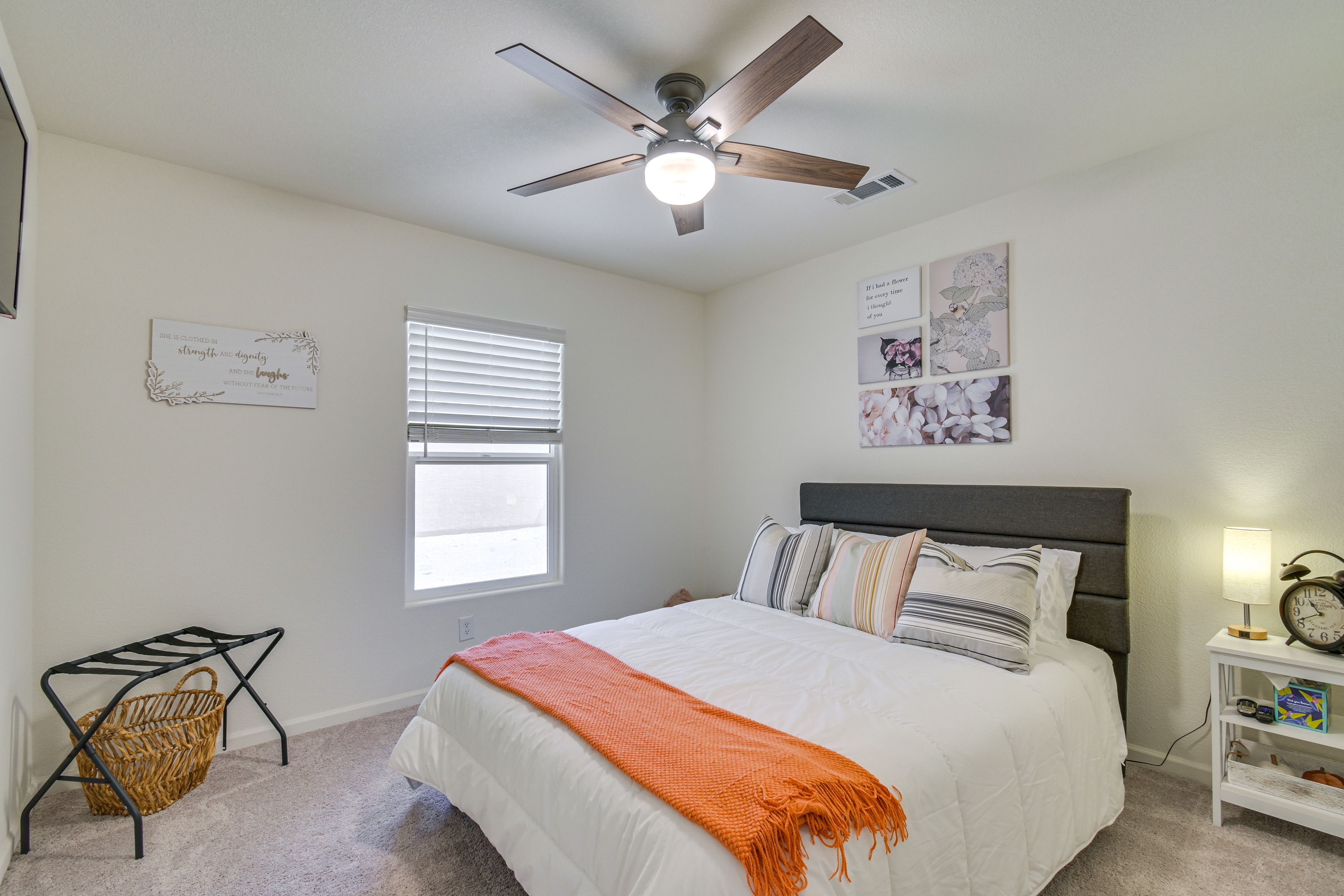 Bedroom 4 | Queen Bed | Smart TV