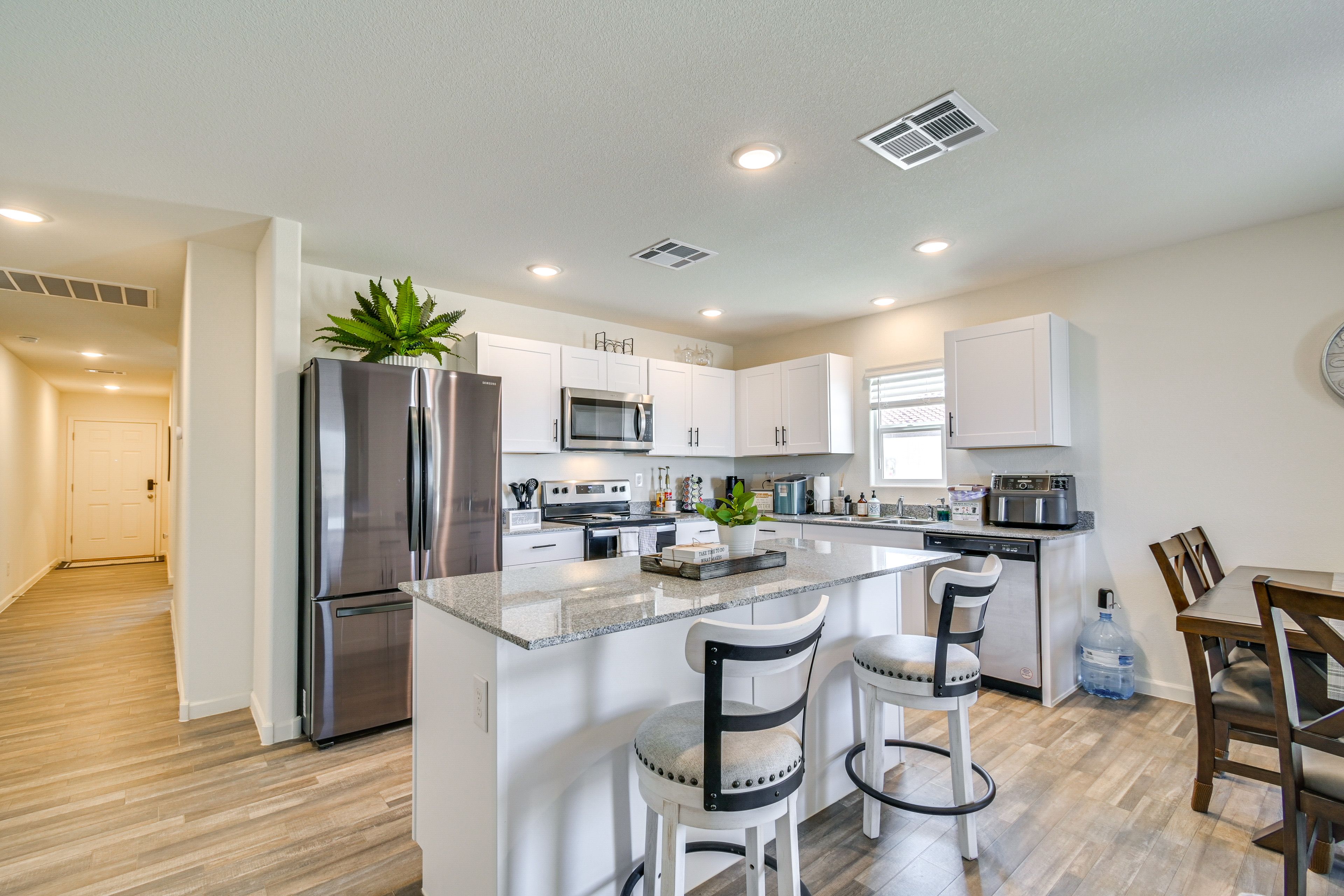 Kitchen | Central Air Conditioning/Heat | Free WiFi | Single-Story Home