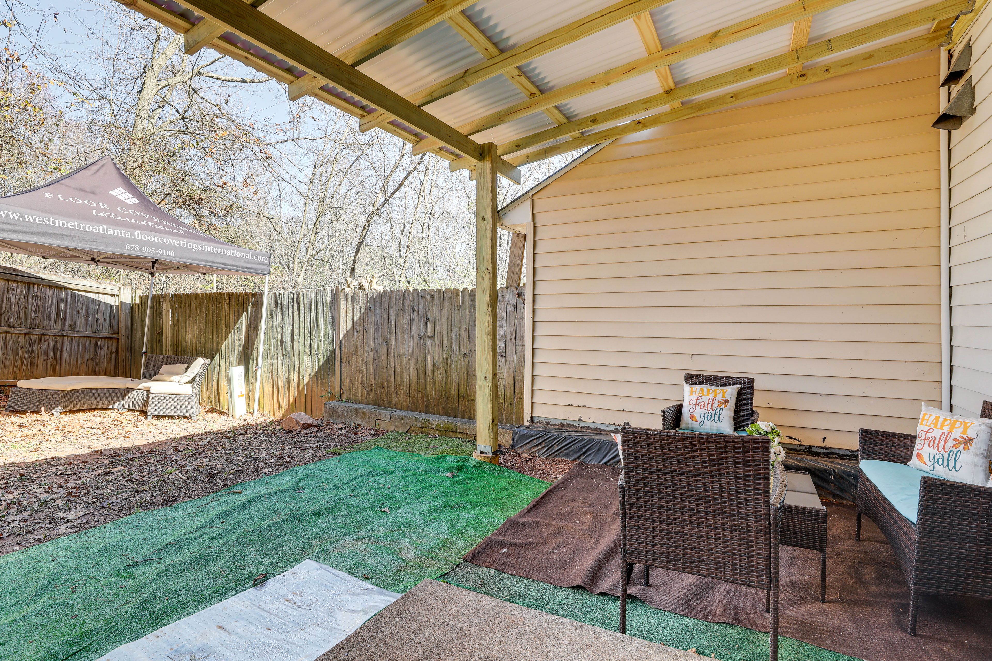 Private Yard | Patio | Gazebo | Charcoal Grill (Bring Your Own Charcoal)