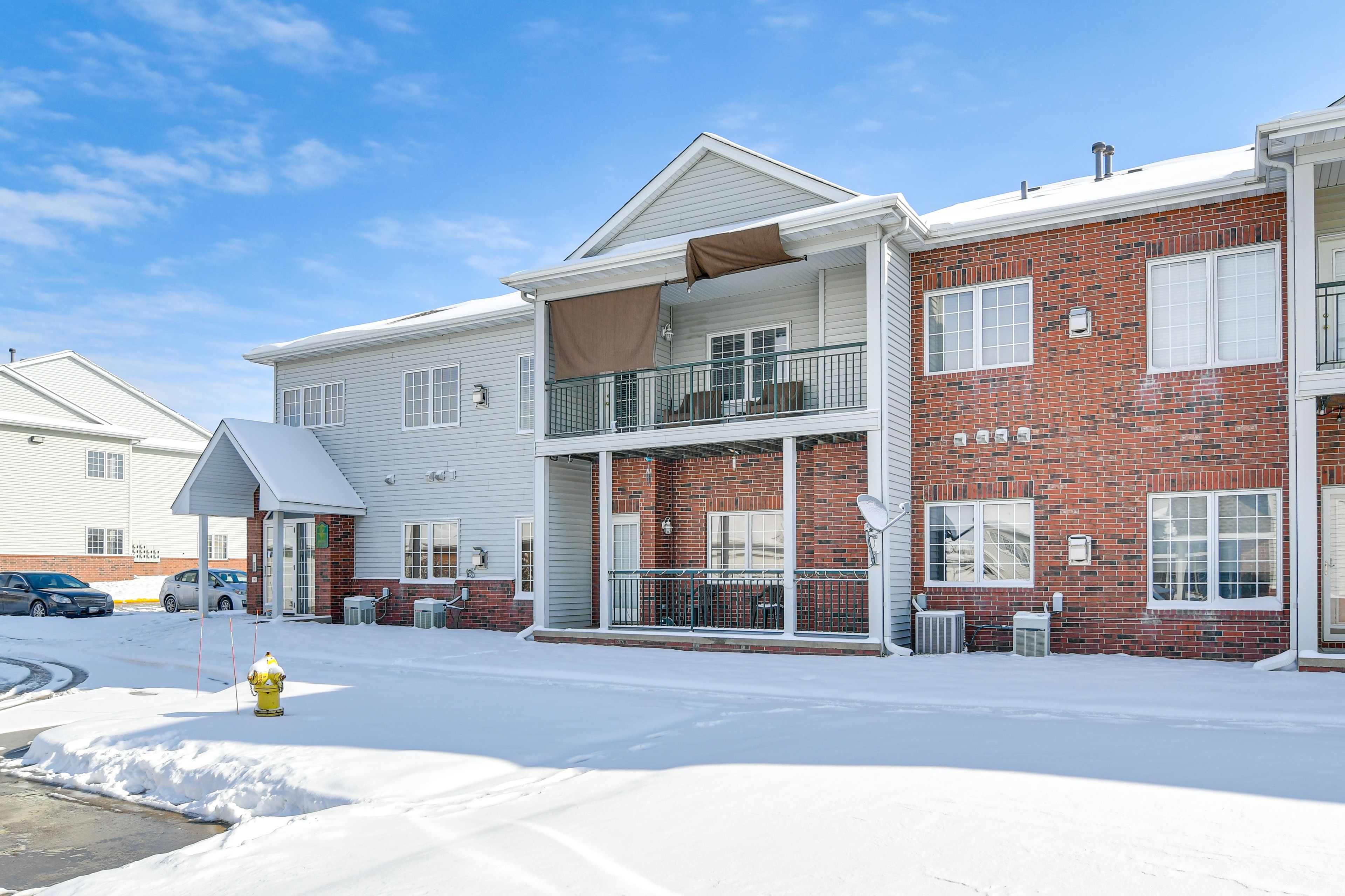 Condo Exterior | Central Air Conditioning | Free WiFi
