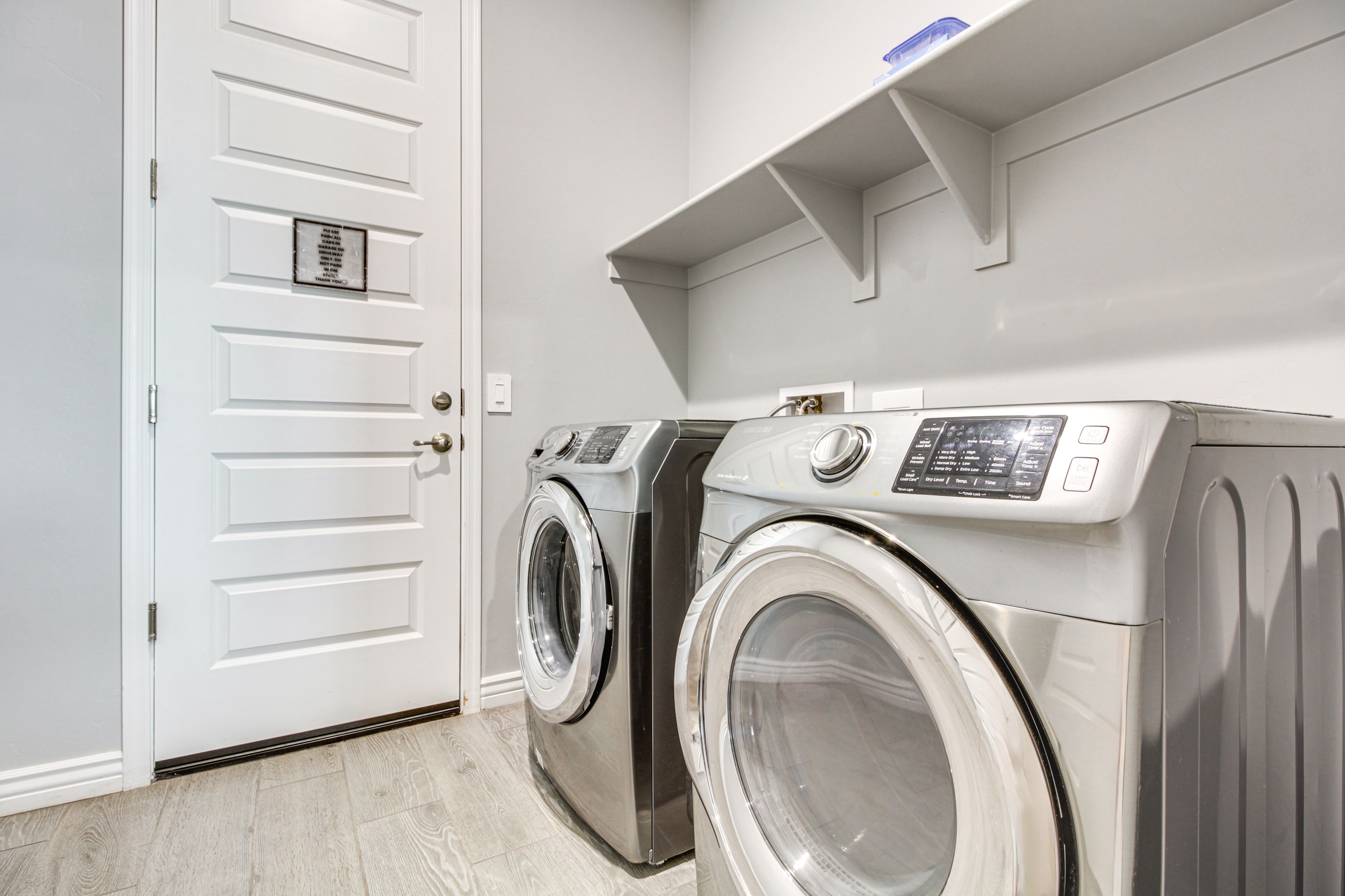 Laundry Area | Detergent Provided