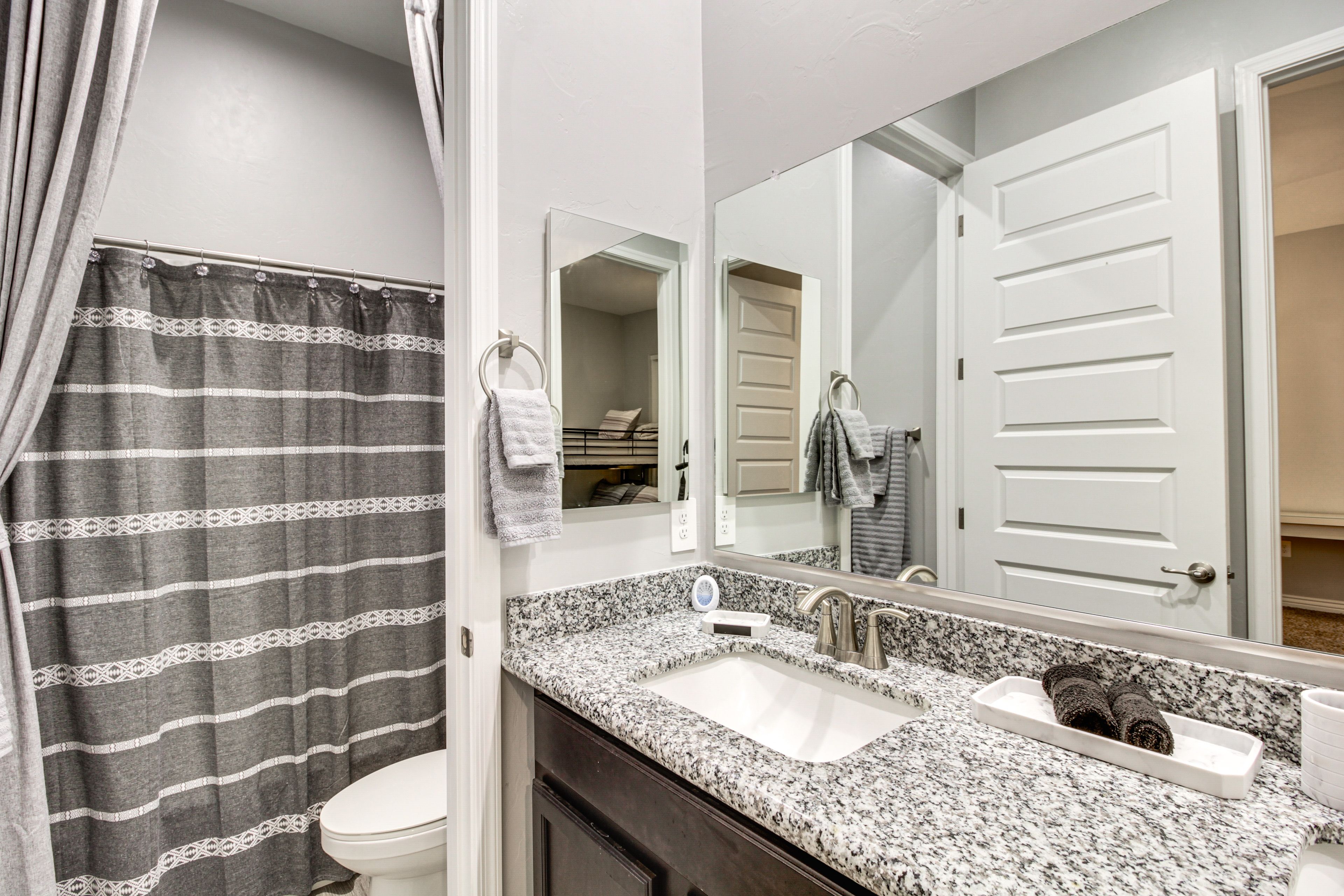 Full Bathroom