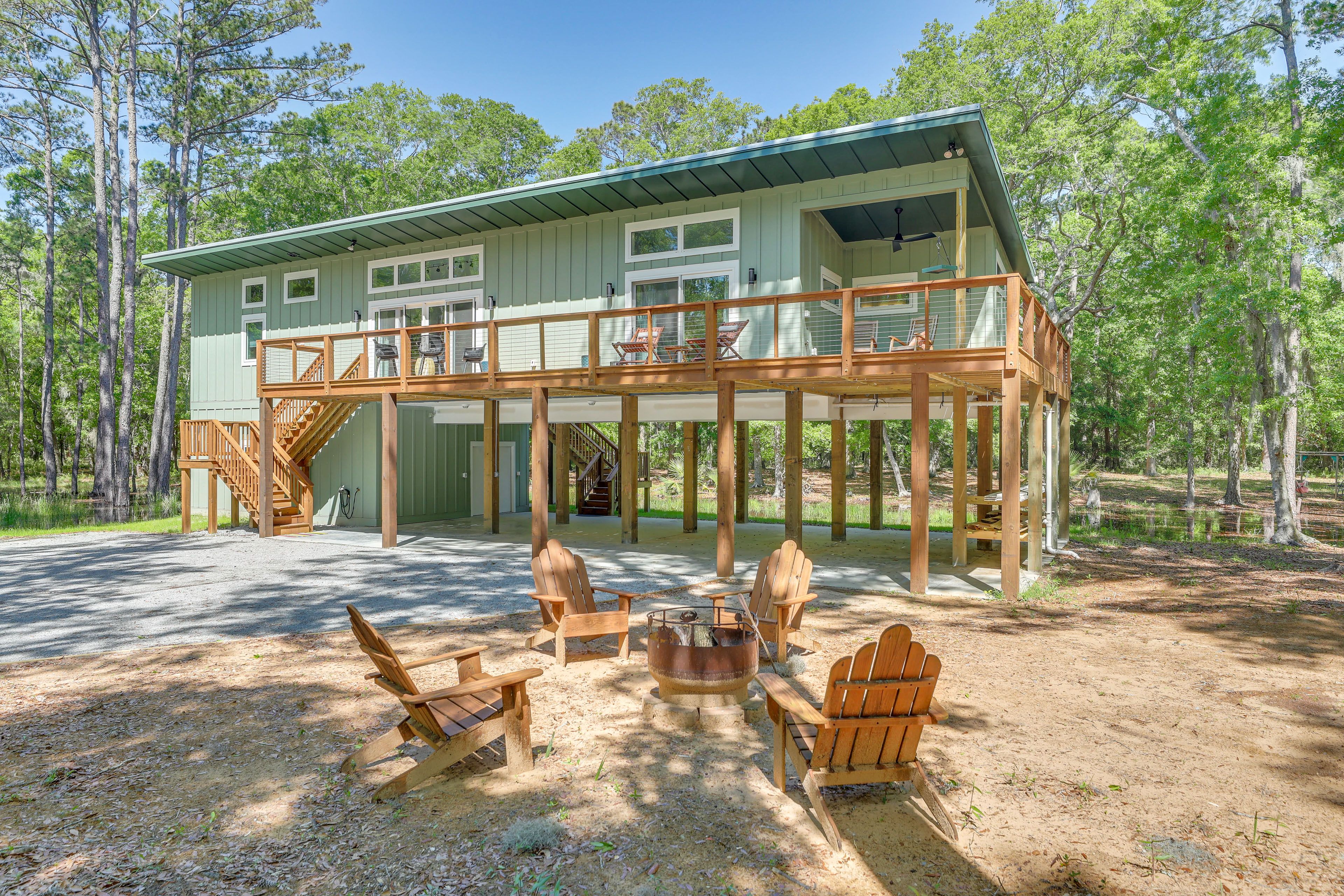 Edisto Island Vacation Rental | 3BR | 2BA | Stairs Required | 1,400 Sq Ft