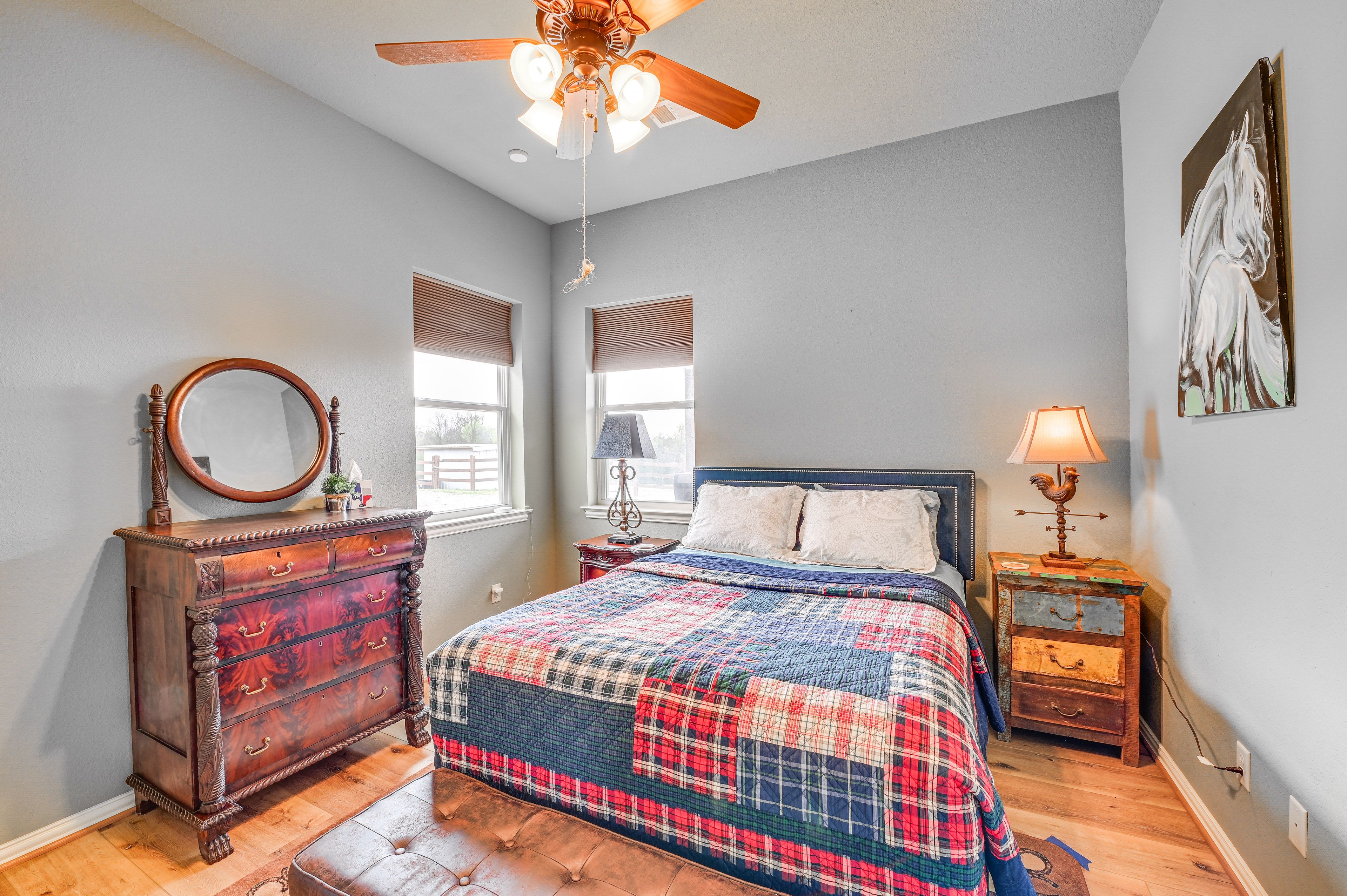 Bedroom 2 | 1st Floor | Queen Bed | Linens Provided