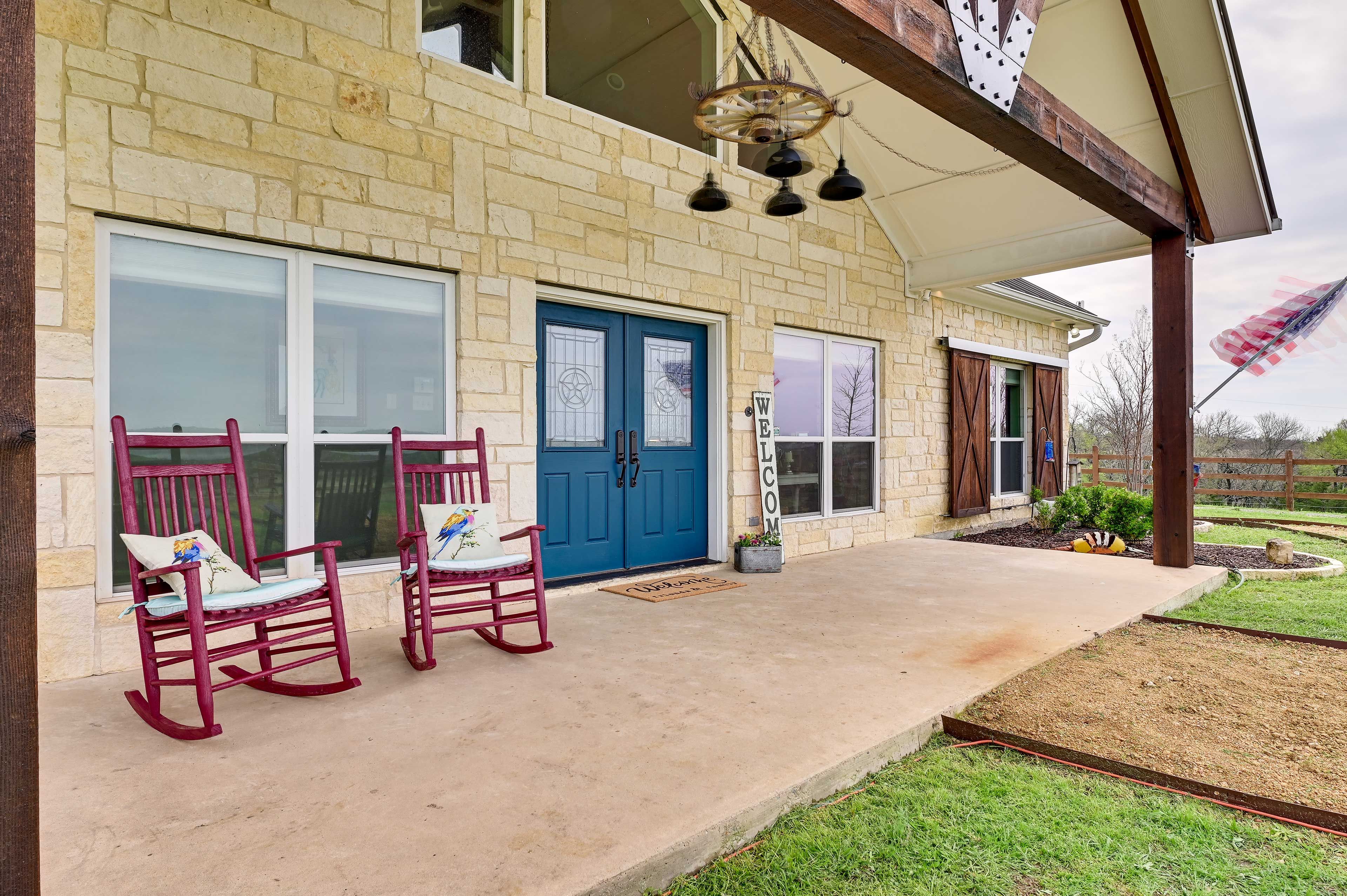 Covered Front Porch | Rocking Chairs