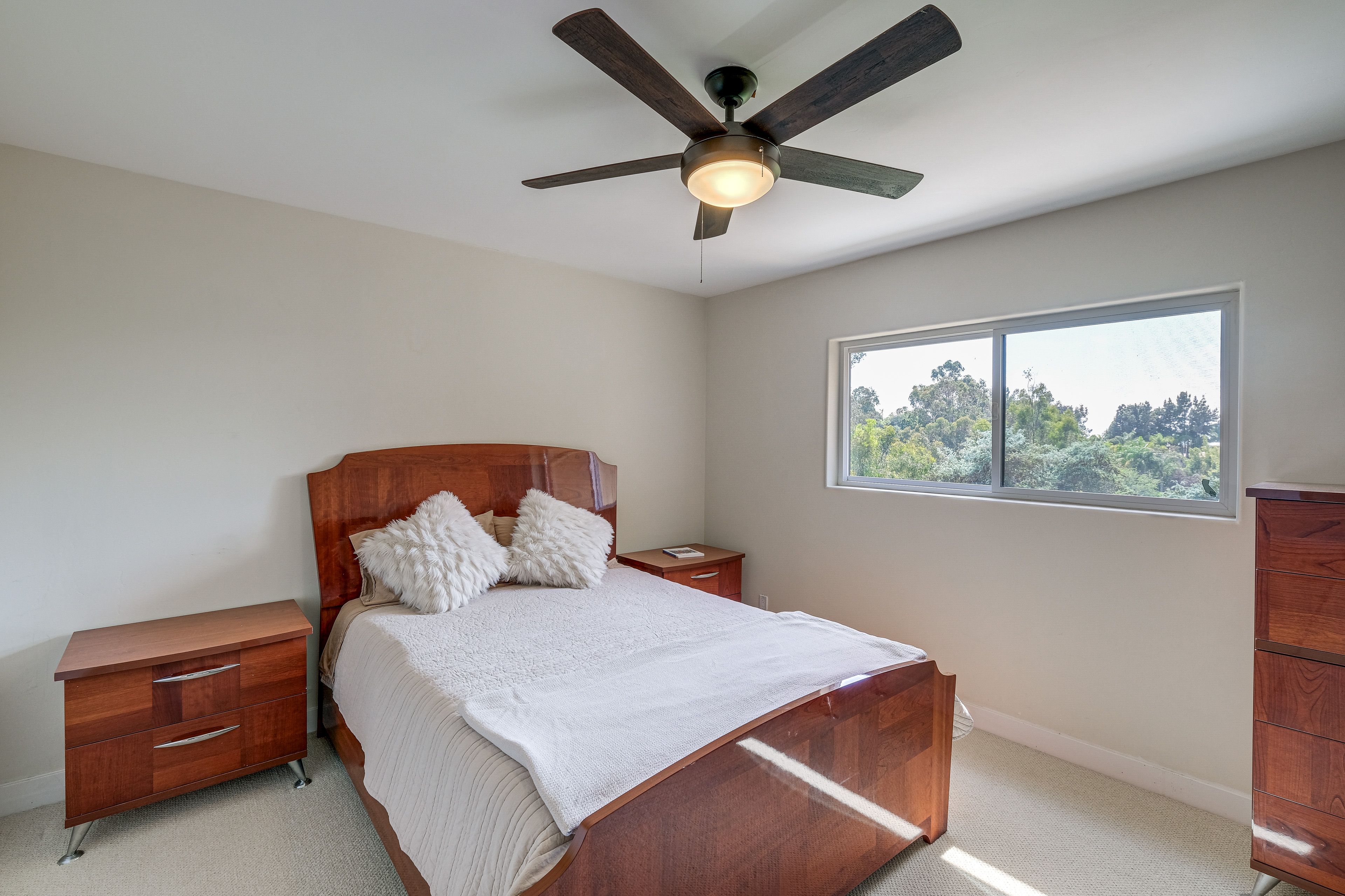 Bedroom 2 | Main Level | Queen Bed | Smart TV