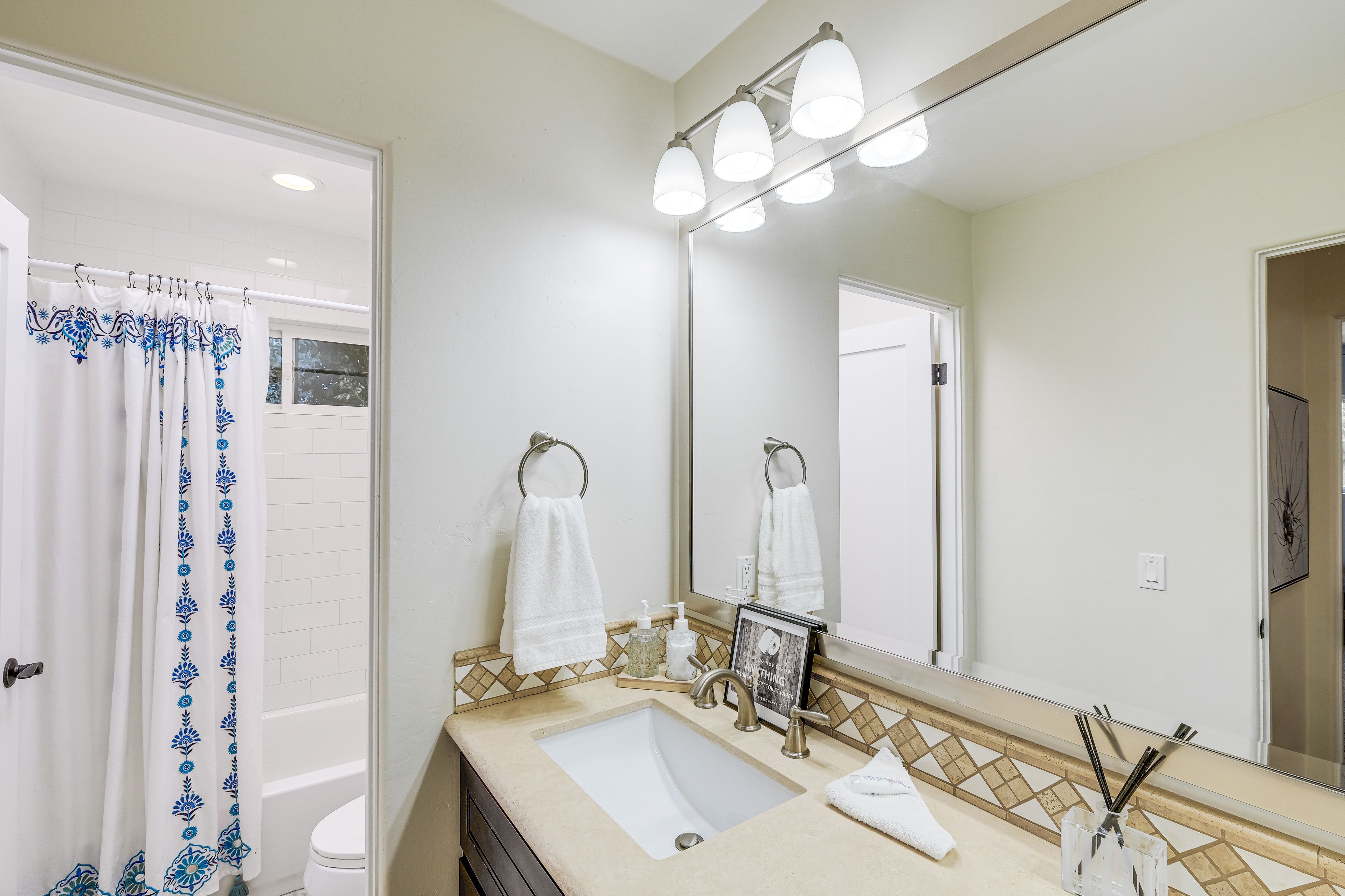 En-Suite Bathroom | Main Level