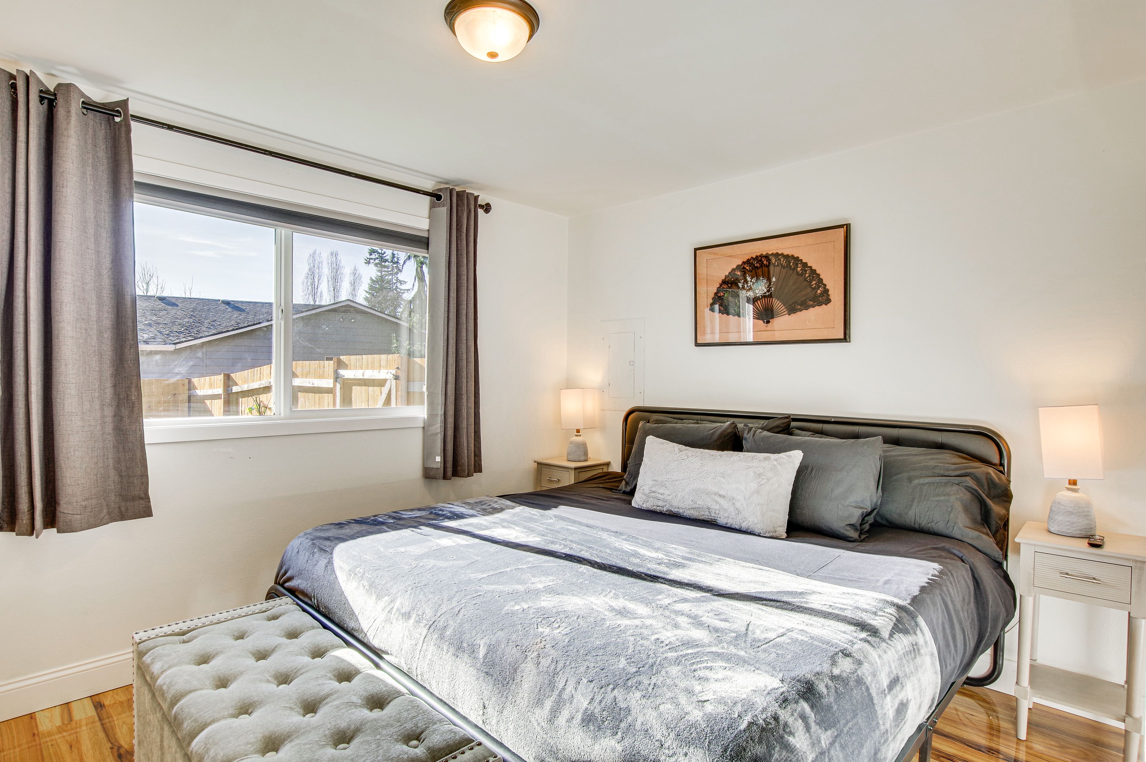 Bedroom 3 | King Bed | Smart TV