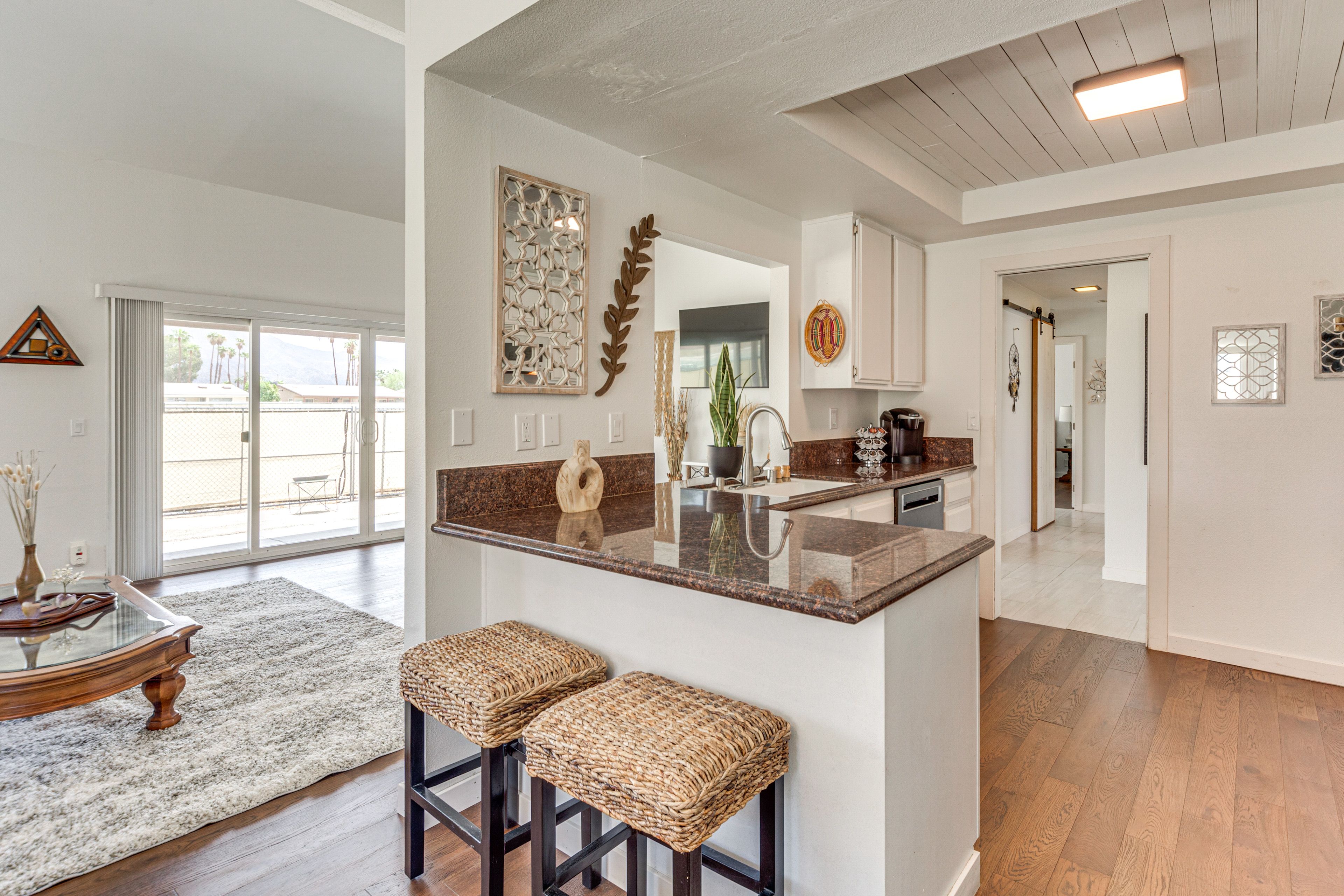 Breakfast Bar