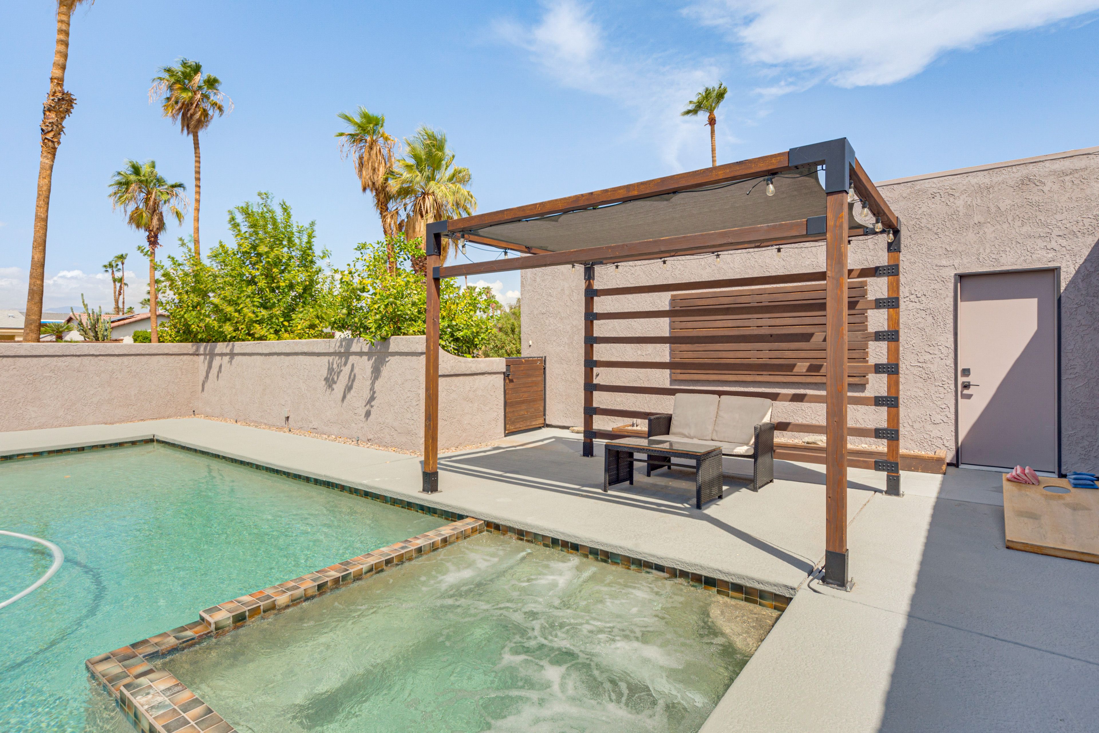 Private Pool (Heated) w/ Spa | Pergola w/ Seating