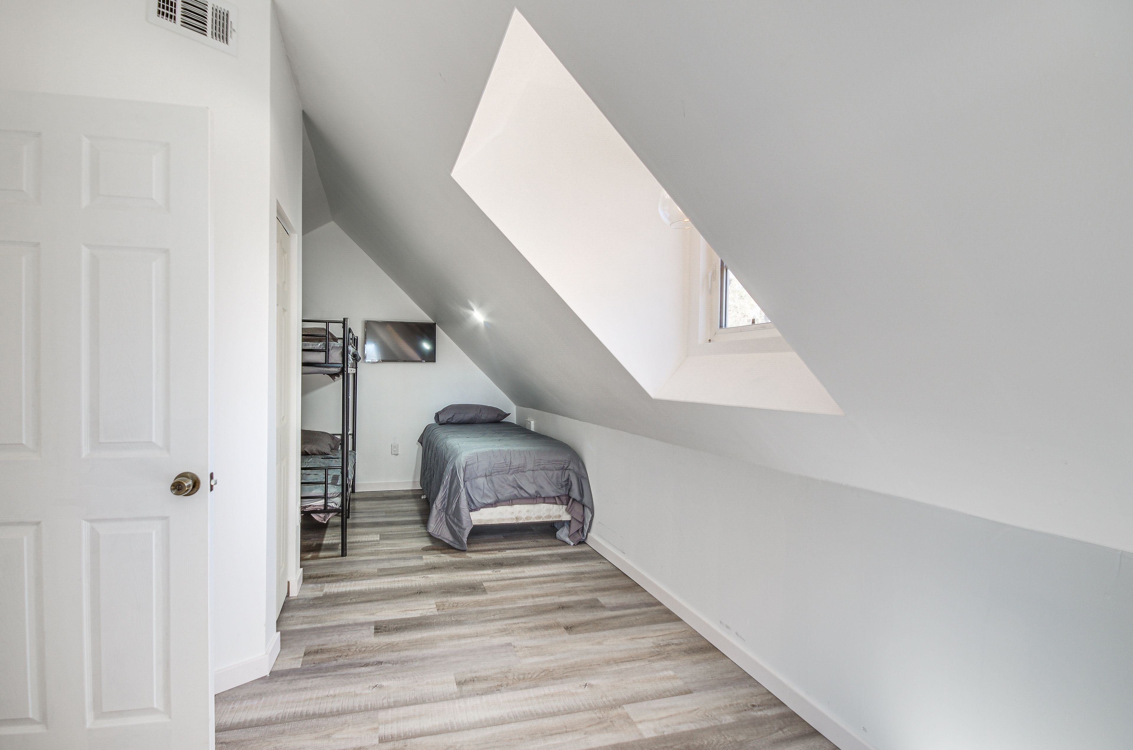 Bedroom 2 | 2nd Floor | Twin Bed | Twin Bunk Bed