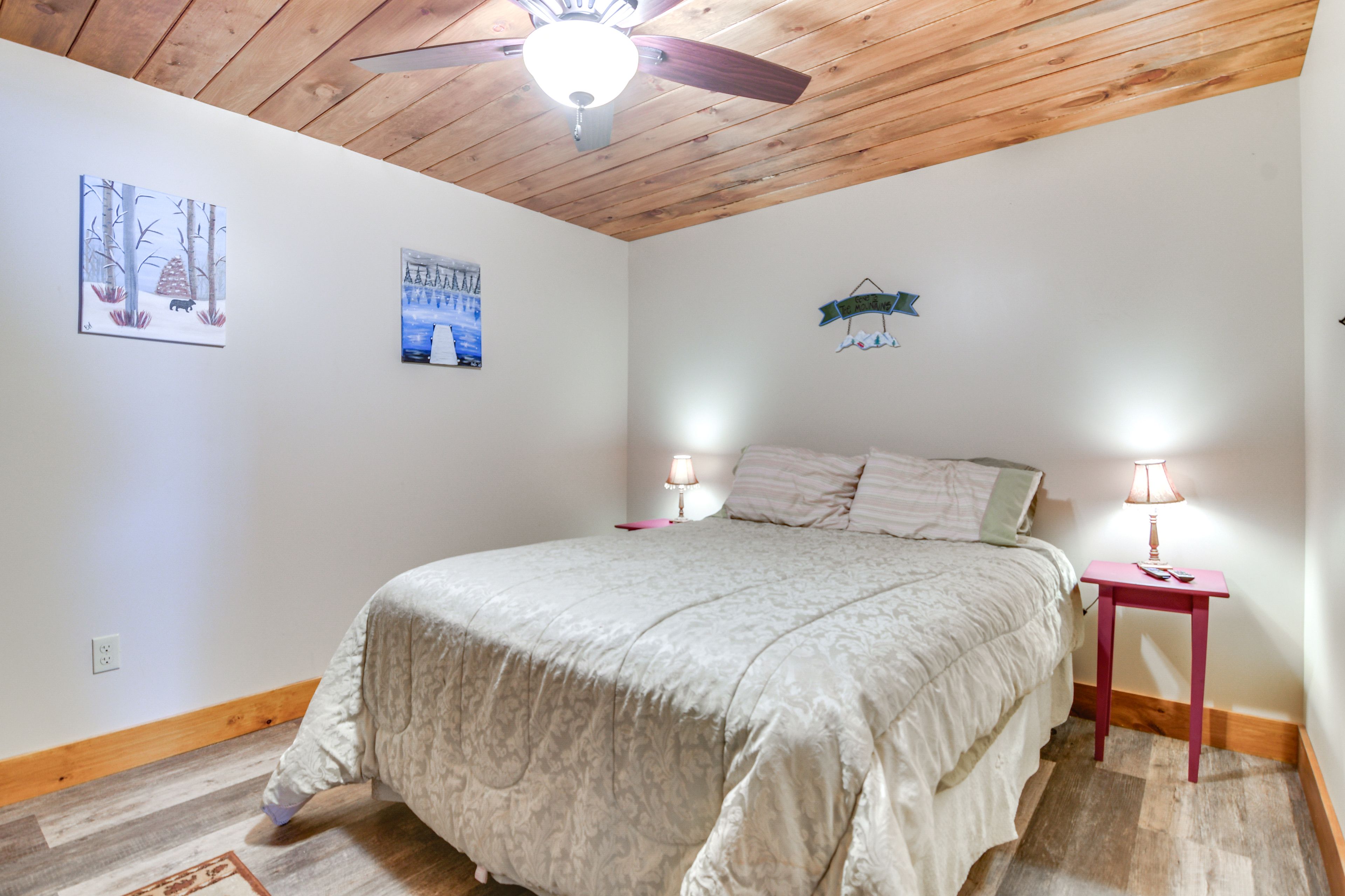 Bedroom 2 | Queen Bed | Ground Floor