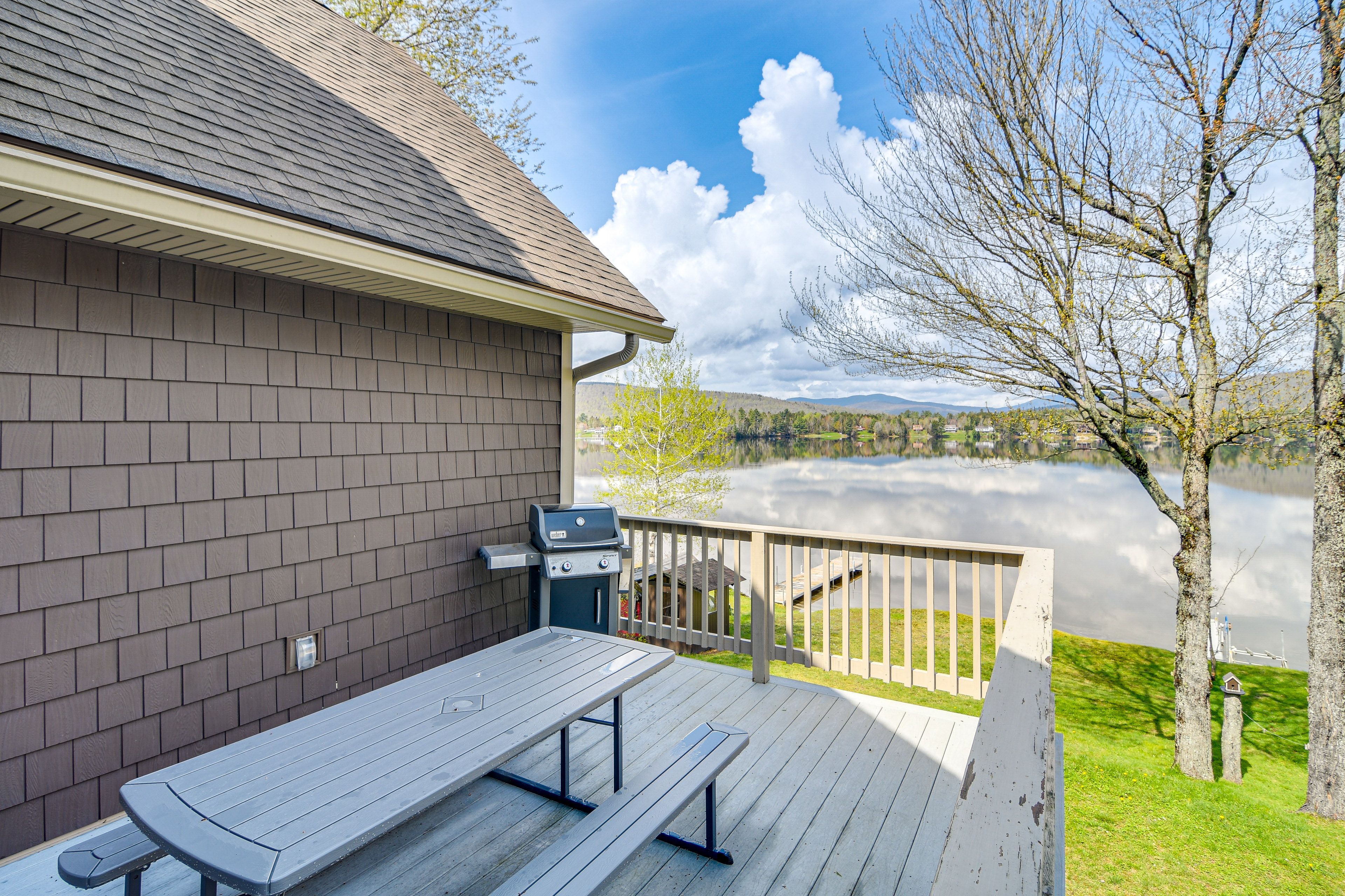 Deck | Gas Grill