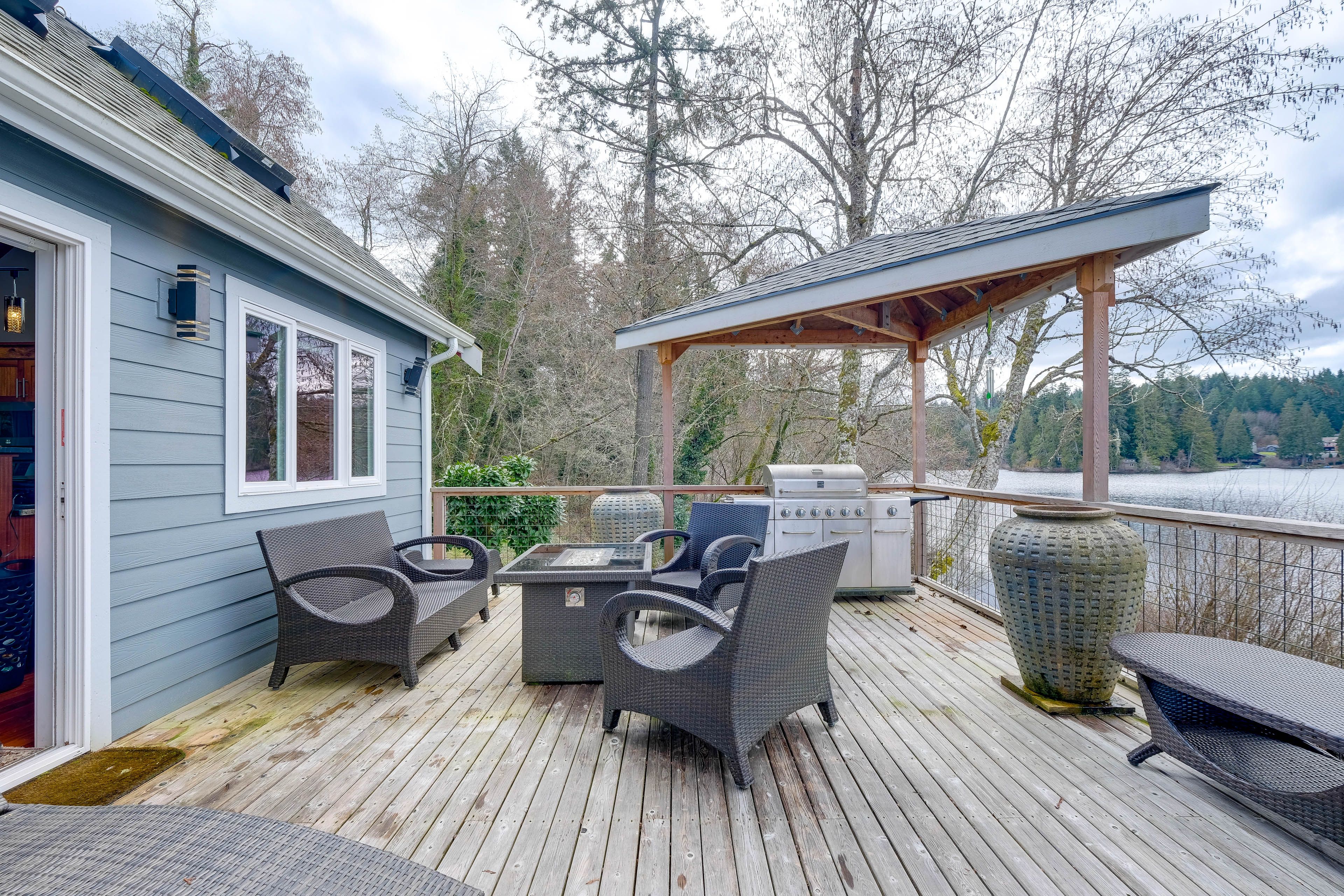 Deck | Gas Grill | Outdoor Seating & Dining | Fire Pit Table | Lake Views