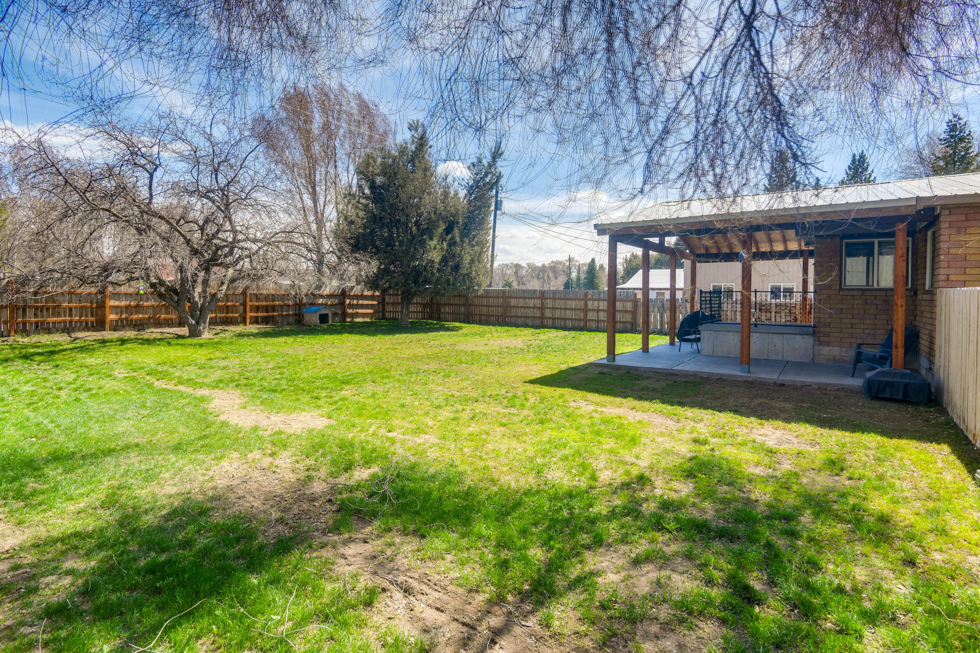 Fenced Yard | Central Heating & A/C | Free WiFi