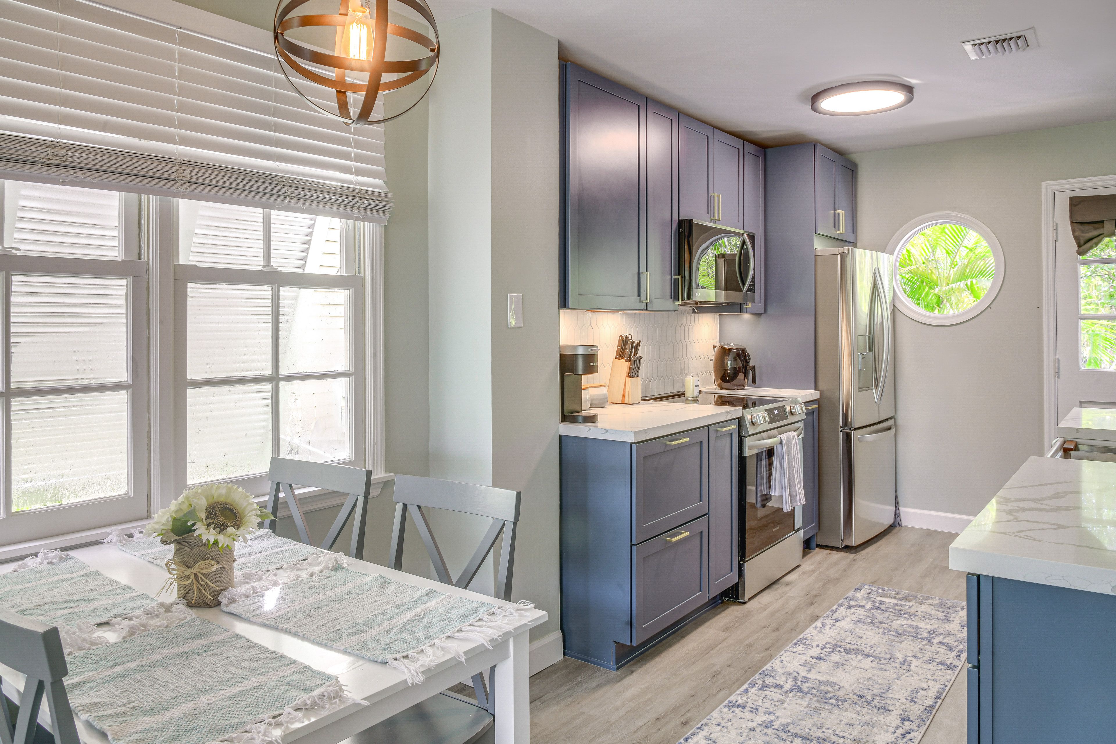 Kitchen | 1st Floor | Keurig Coffee Maker | Cooking Basics