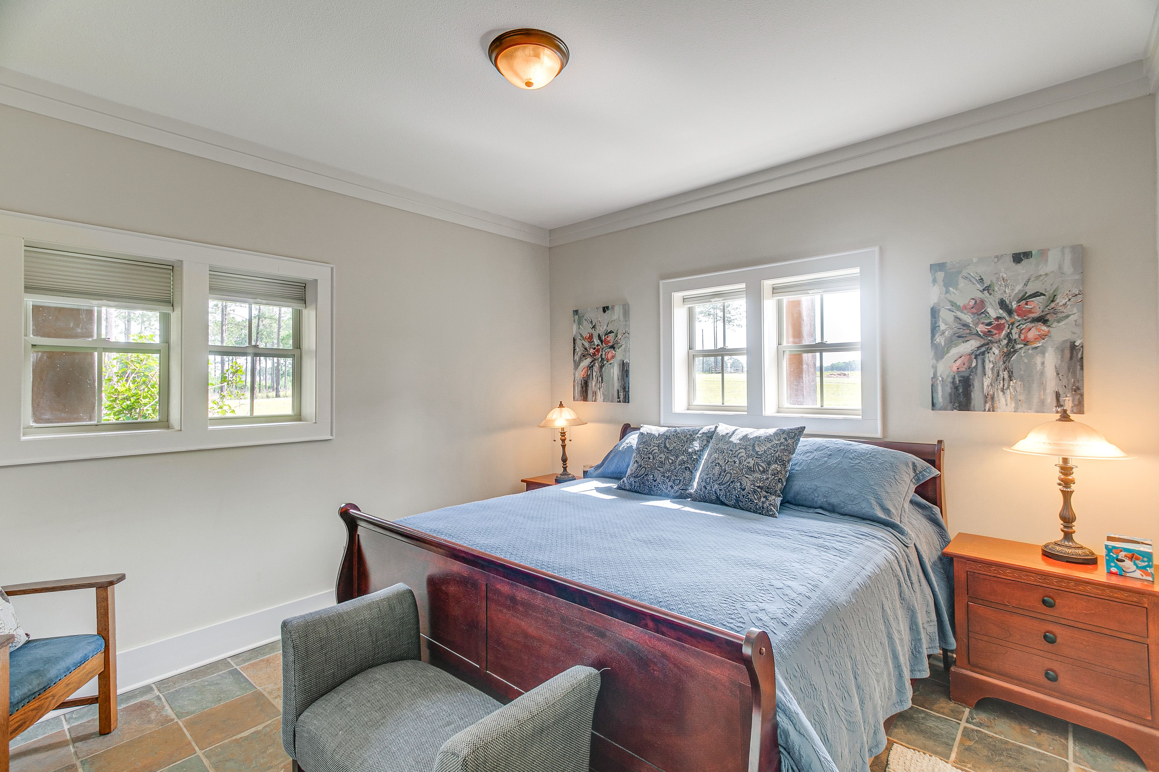 Bedroom 2 | Lower Level | King Bed | Linens Provided