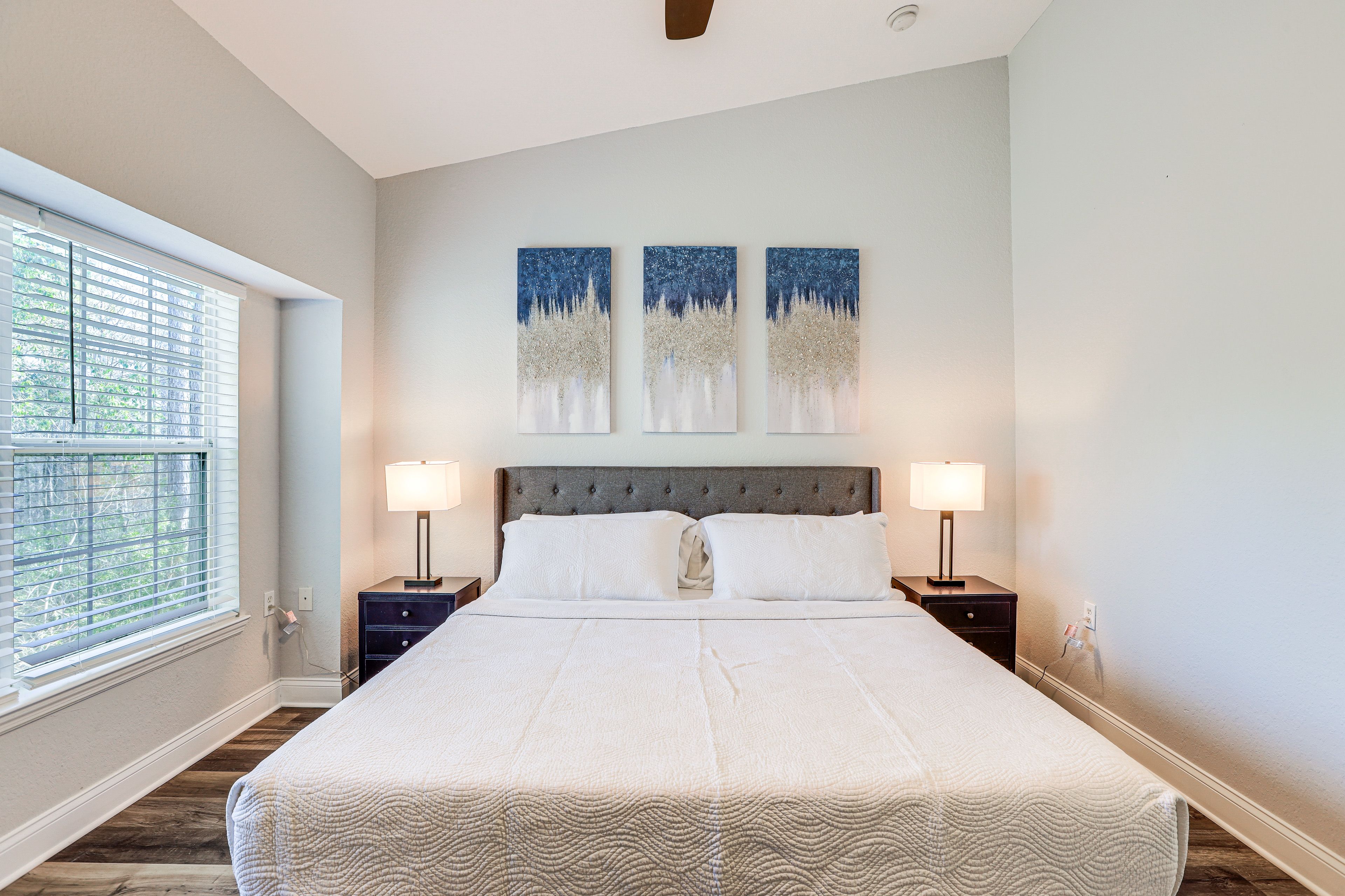 Bedroom Suite | King Bed | Flat-Screen TV | 2nd Floor