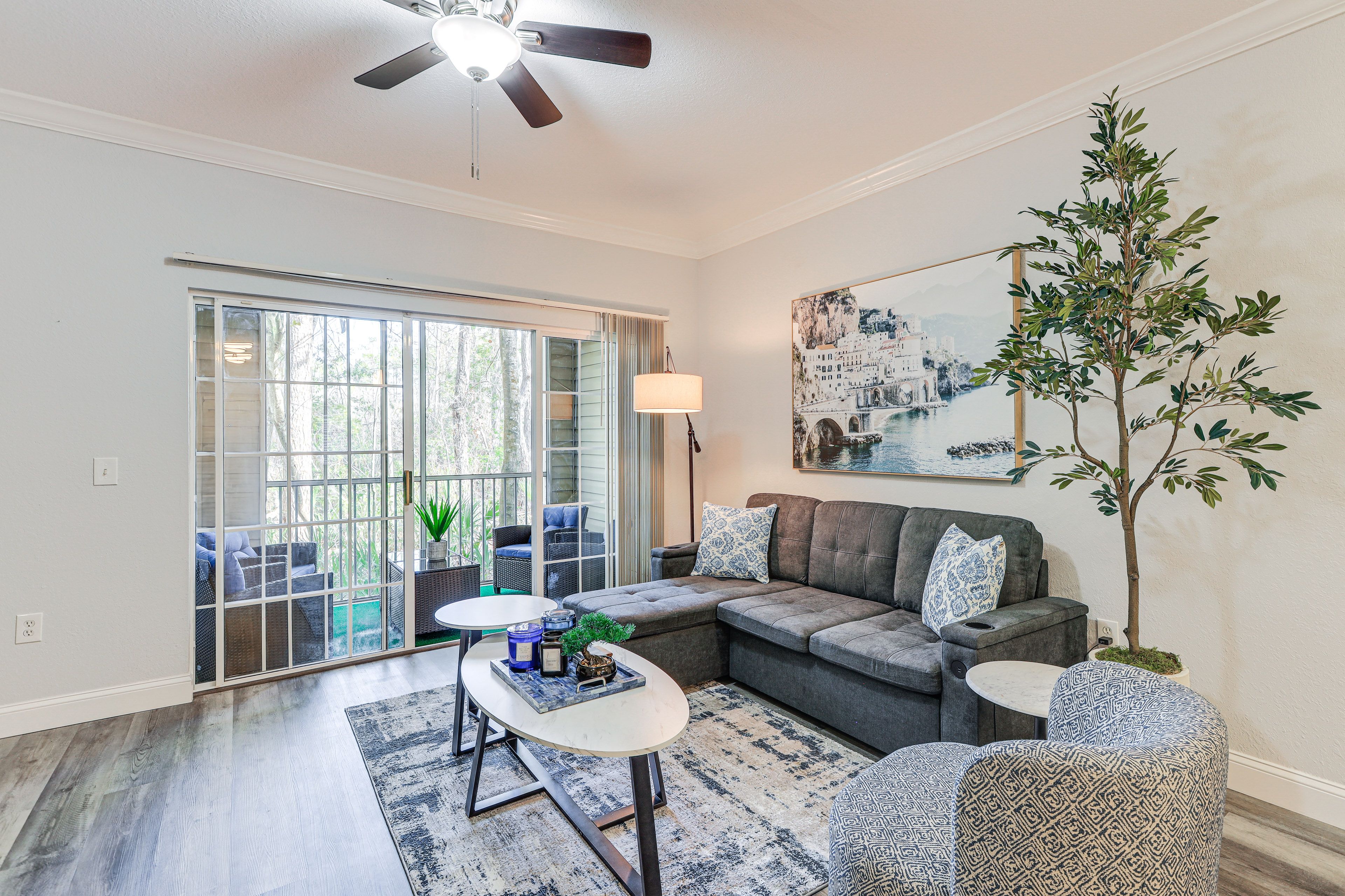 Gainesville Vacation Rental | 2BR | 2.5BA | 1,275 Sq Ft | Stairs Required