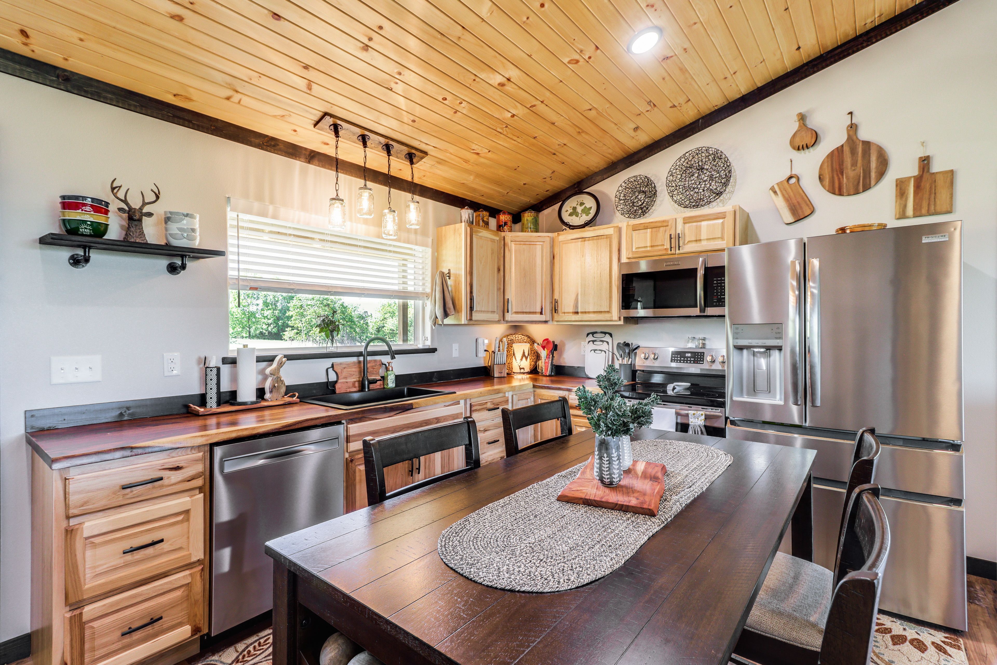 Kitchen | Stainless Steel Appliances w/ Dishwasher | Cooking Basics