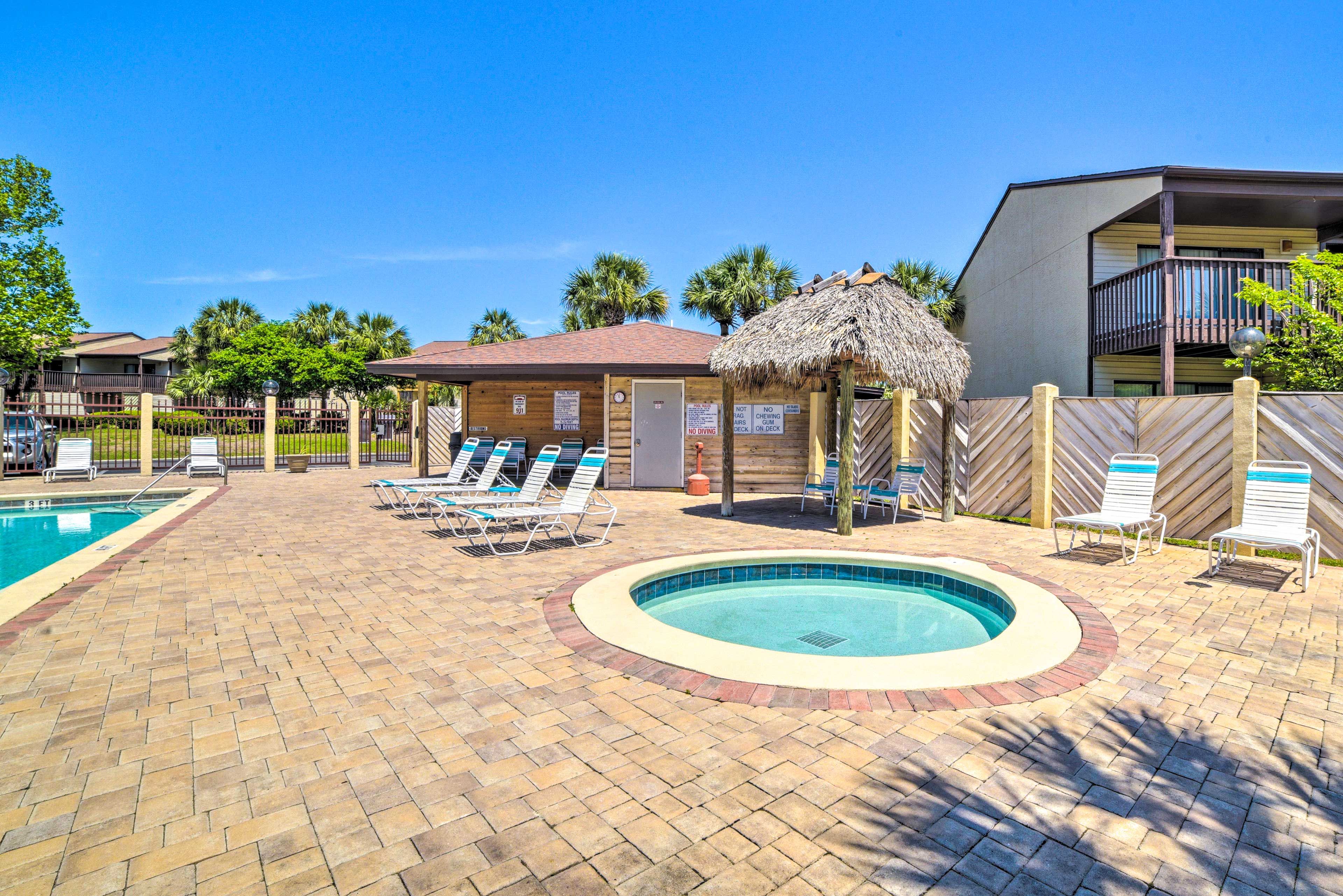 Portside Resort | Community Amenities | Outdoor Pool | Hot Tub