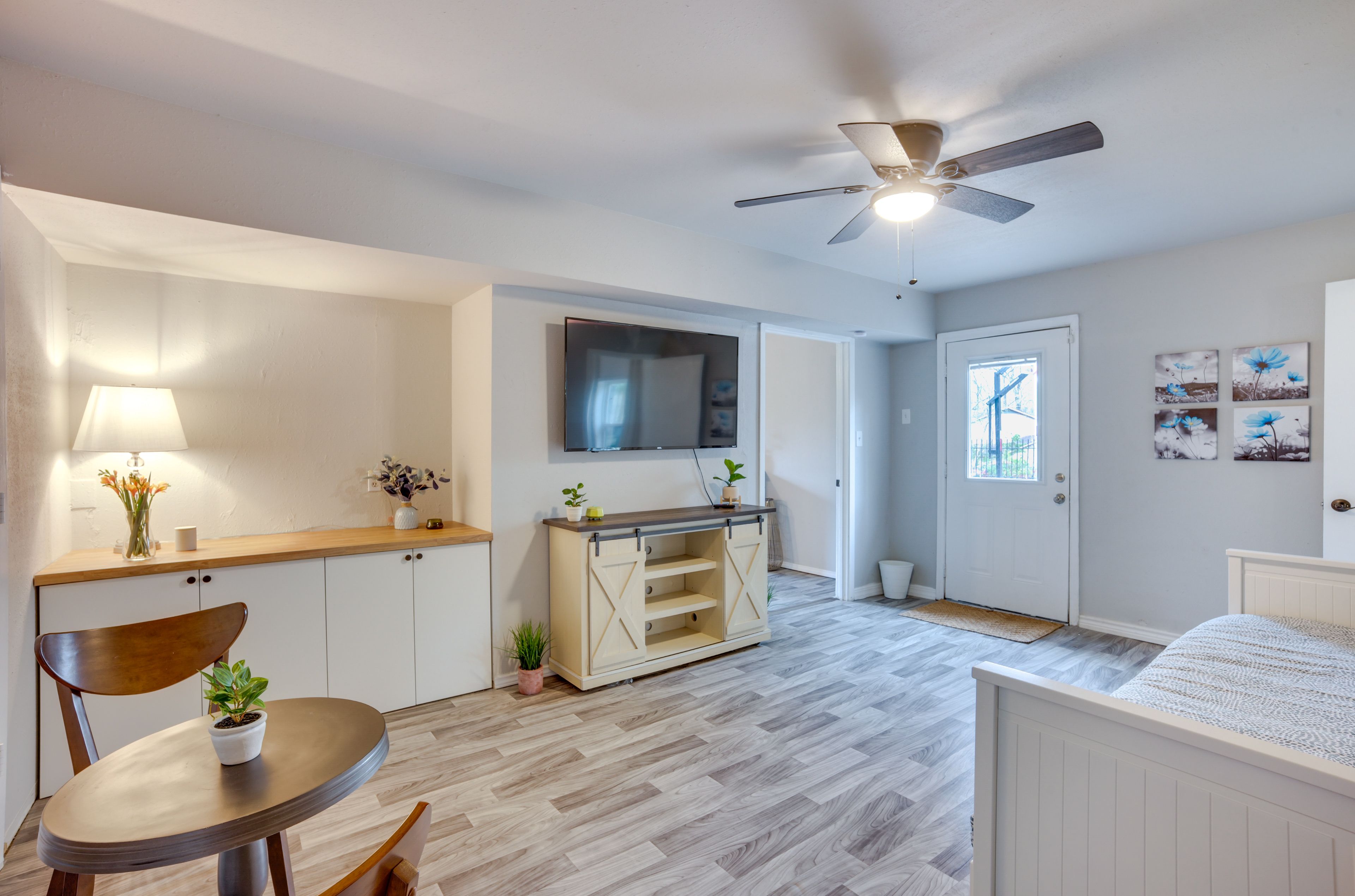 Bonus Room | Lower-Level Entrance Available