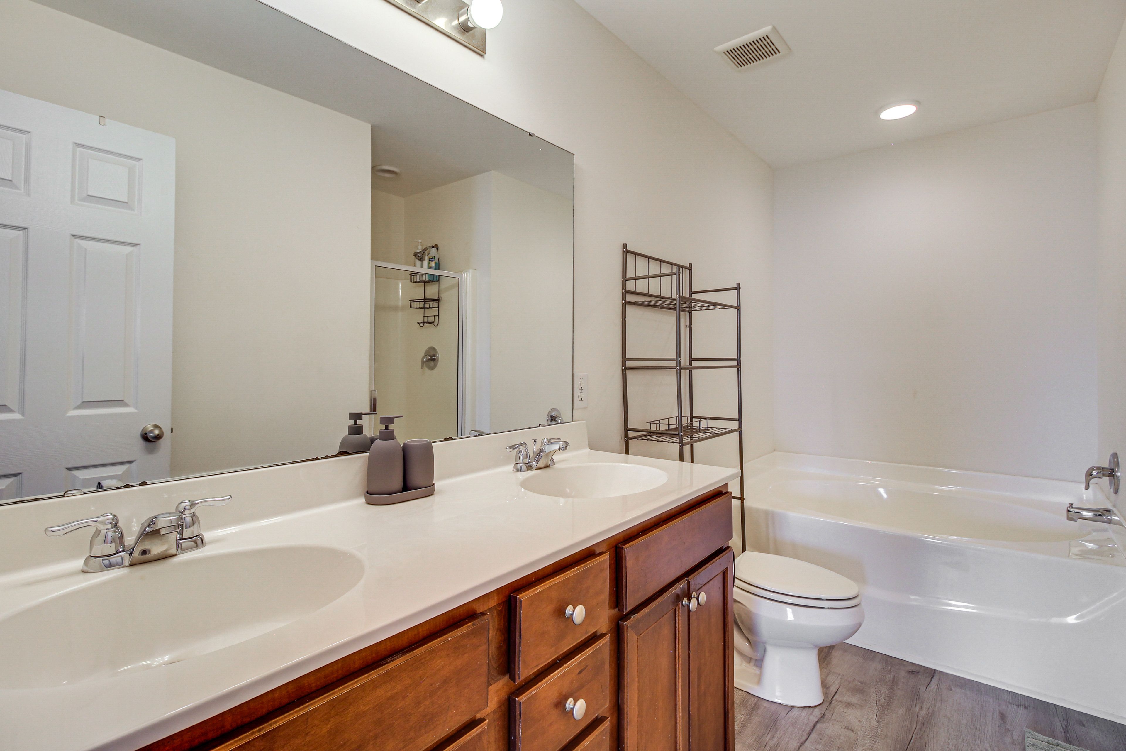 En-Suite Bathroom | Shower | 2nd Floor