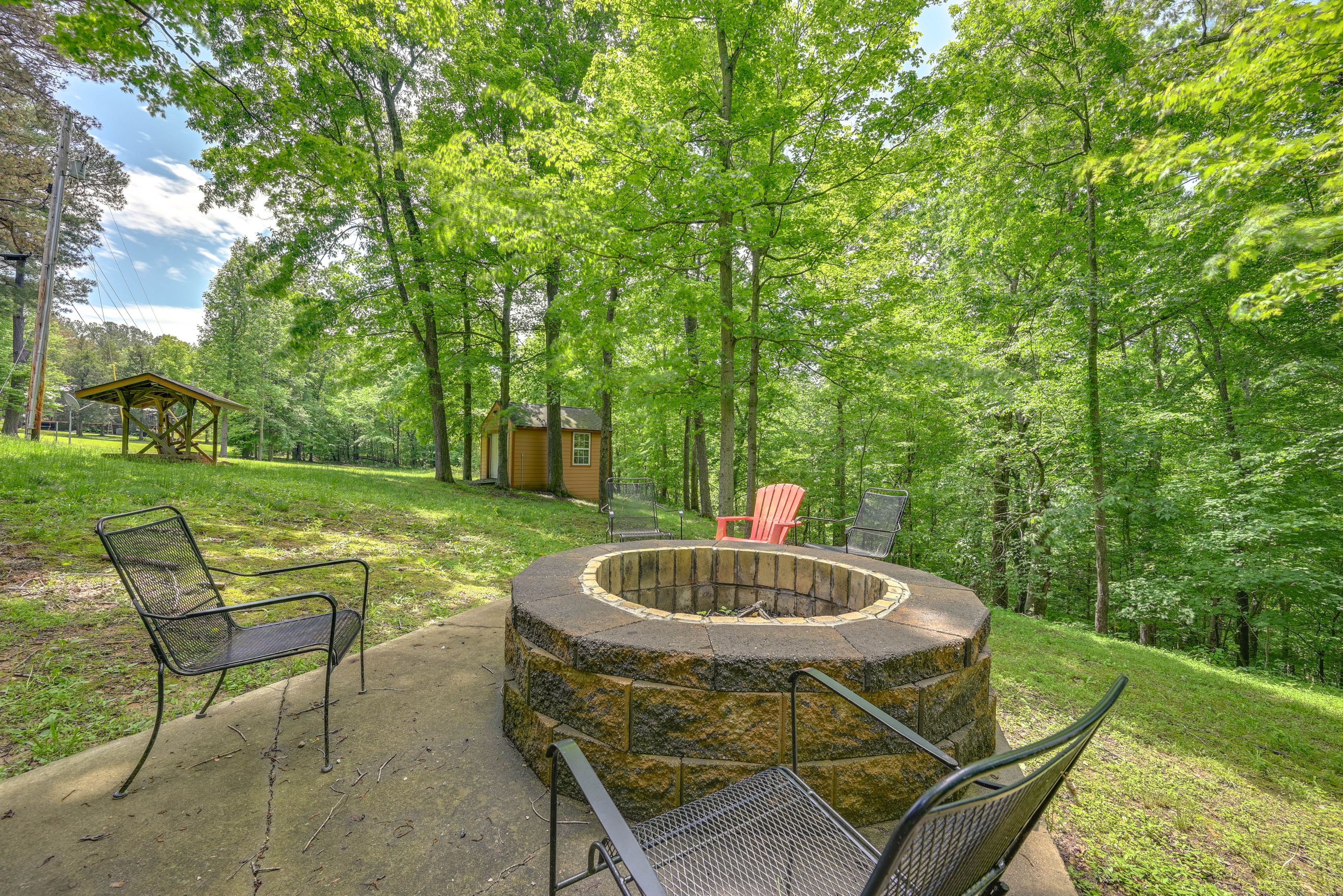 Fire Pit | Pathway to Lake
