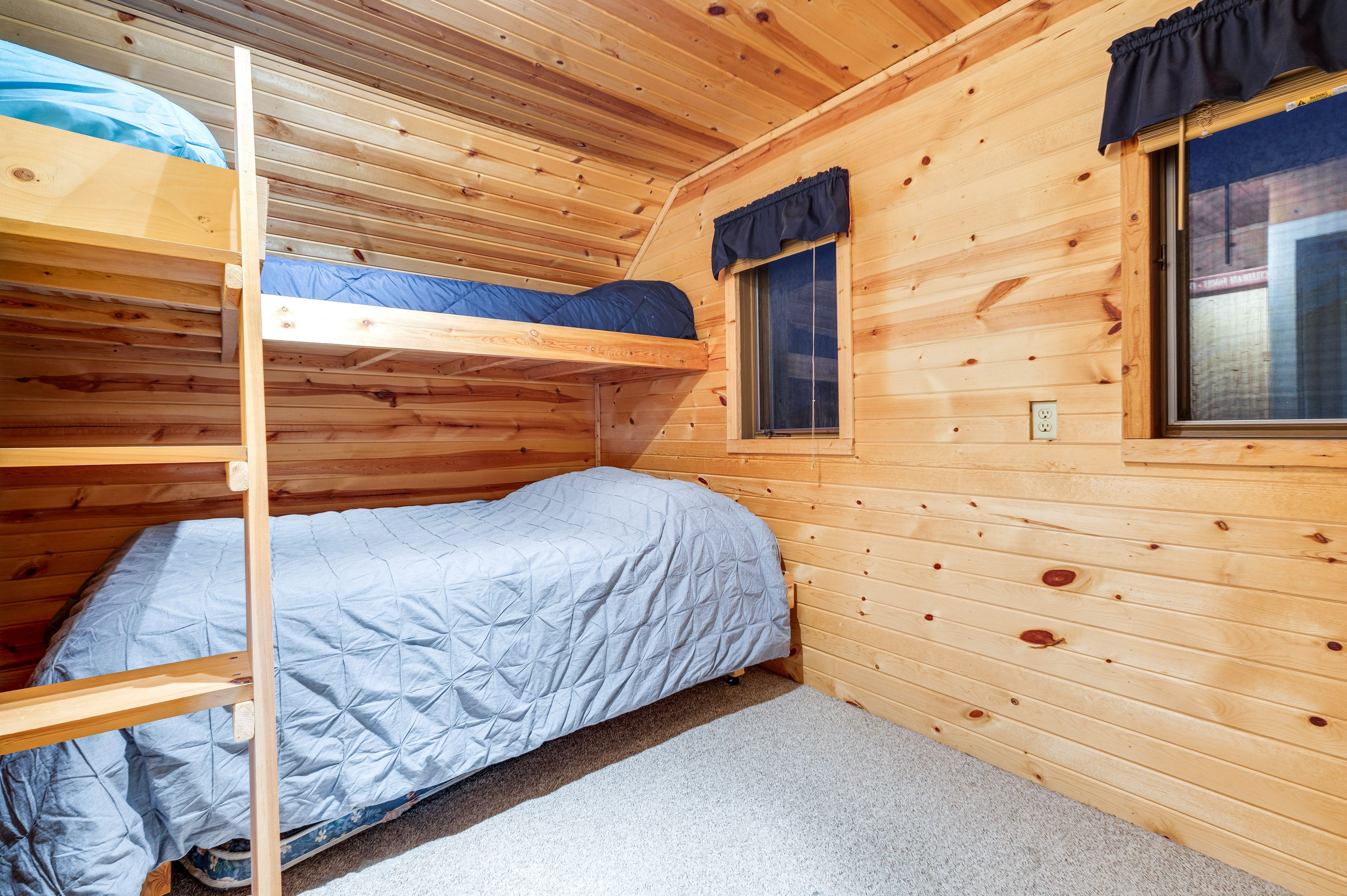 Bedroom 2 | 2nd Floor | 2 Lofted Twin Beds | Full Bed