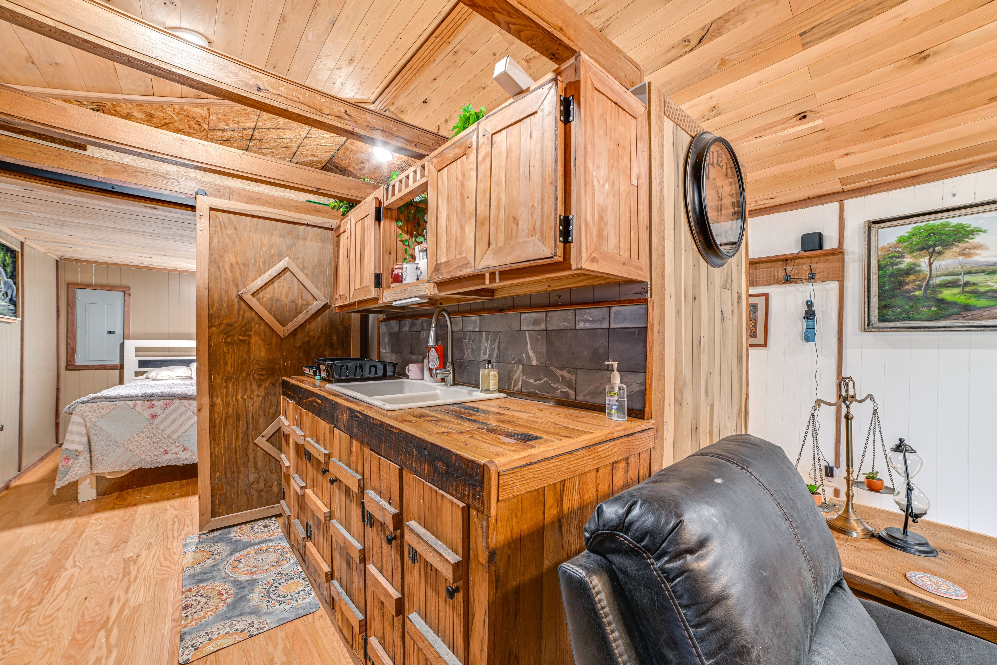 Kitchenette | Toaster Oven | Crockpot | Spices