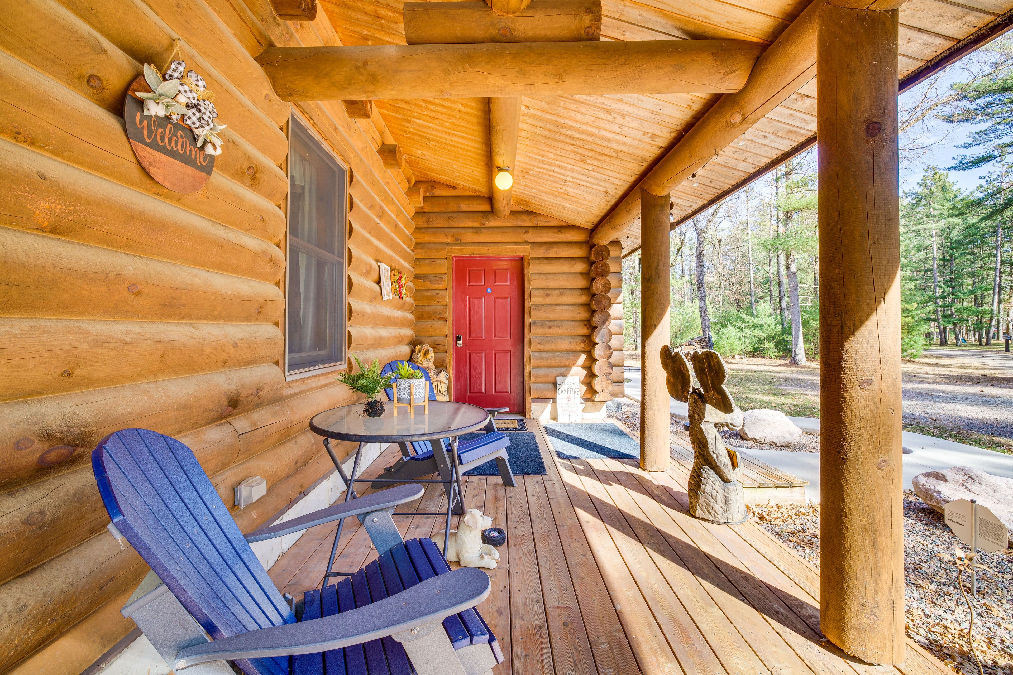 Porch | Outdoor Seating