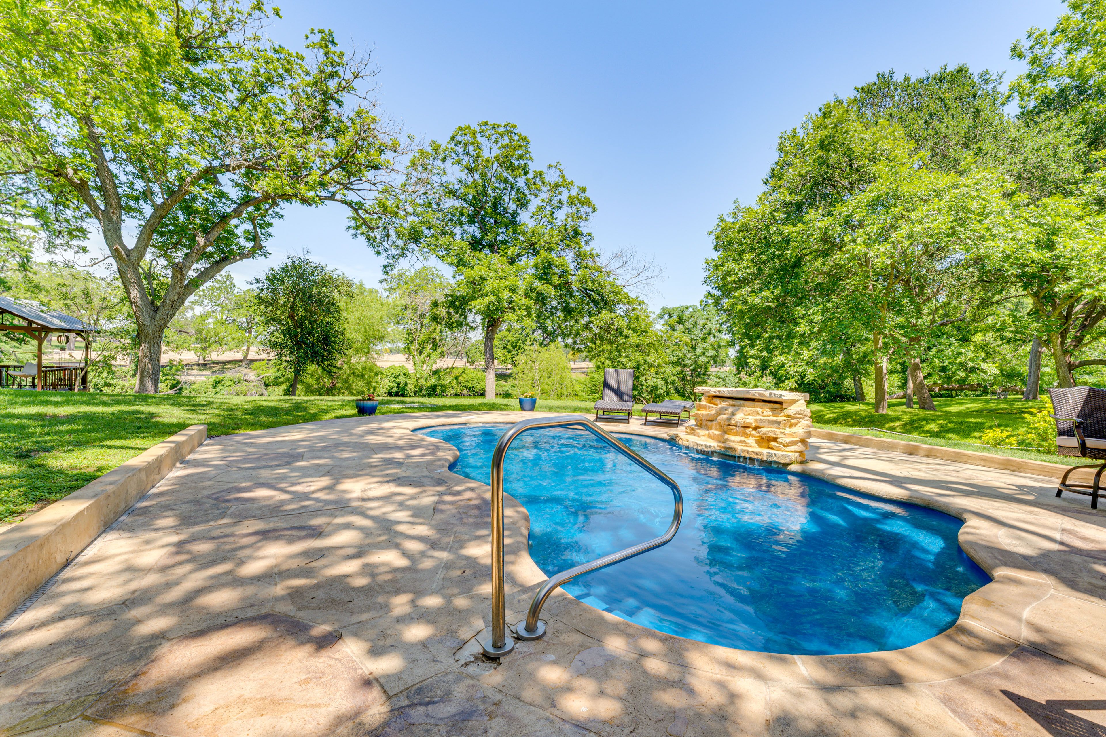 Private Seasonal Pool (Unavailable Nov-Feb)