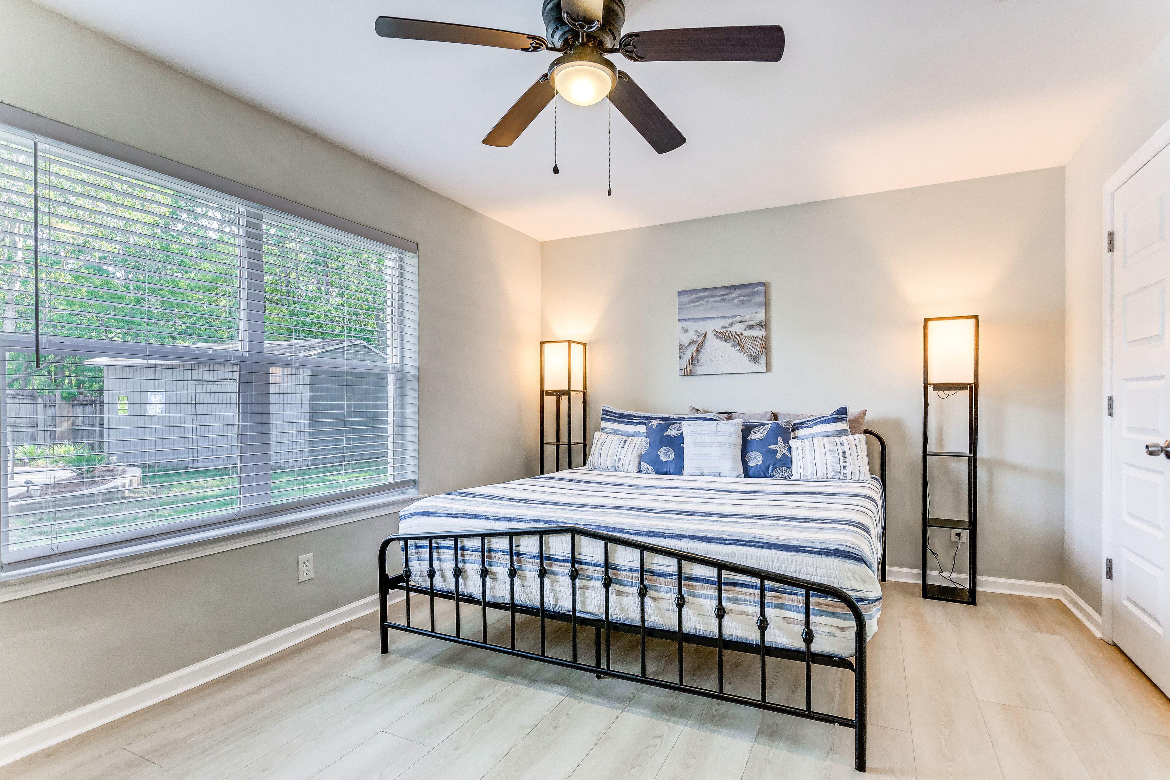 Bedroom 1 | King Bed | Linens Provided