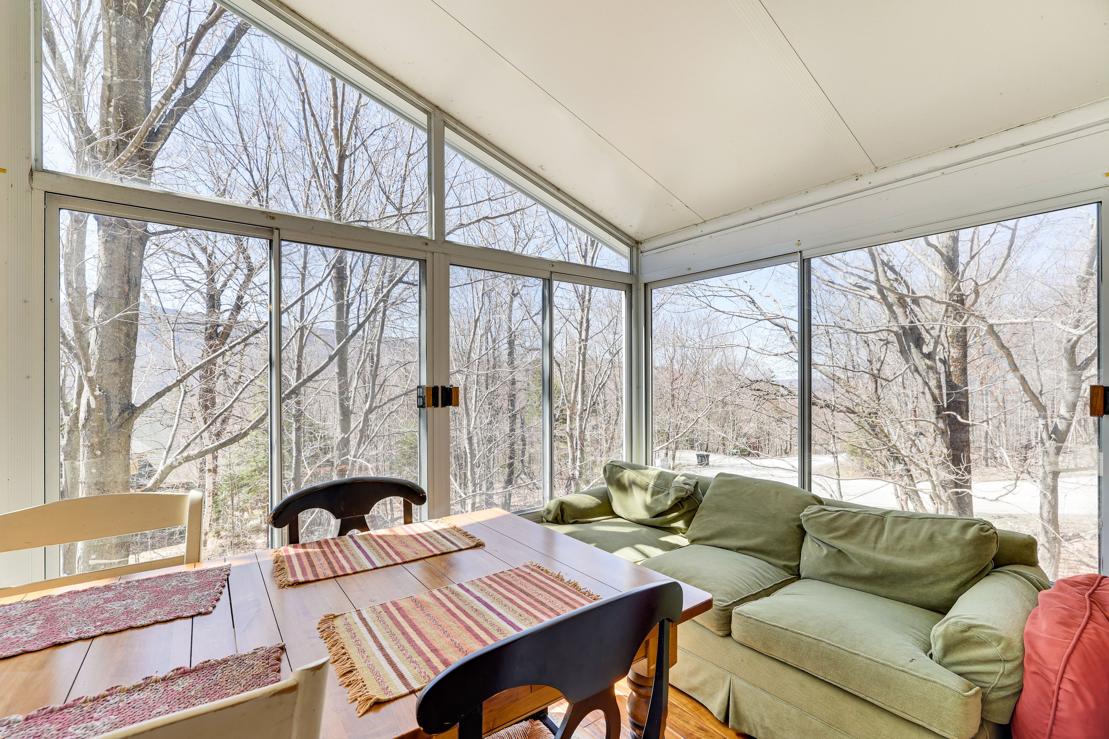 Screened Porch | 1st Floor