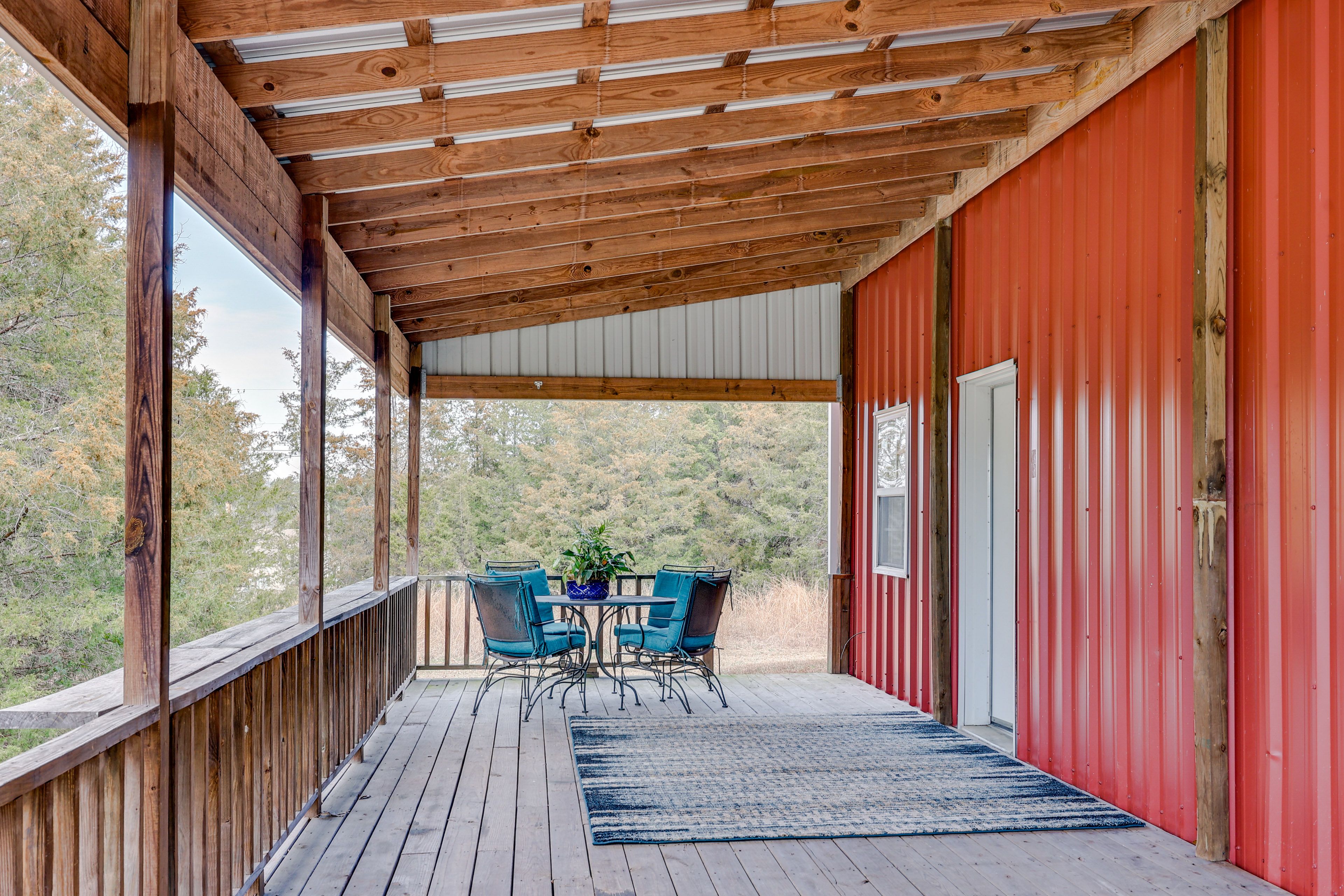 Deck | Outdoor Dining Area | Mountain View