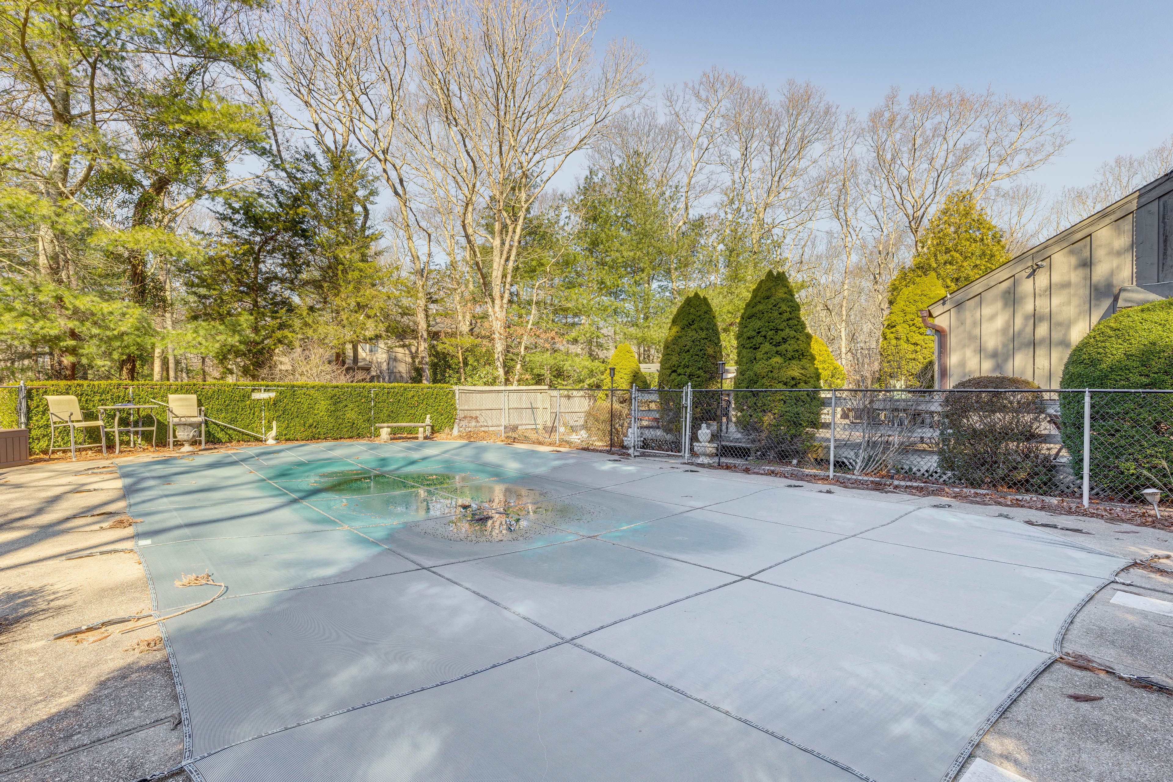 House Exterior | Seasonal Pool
