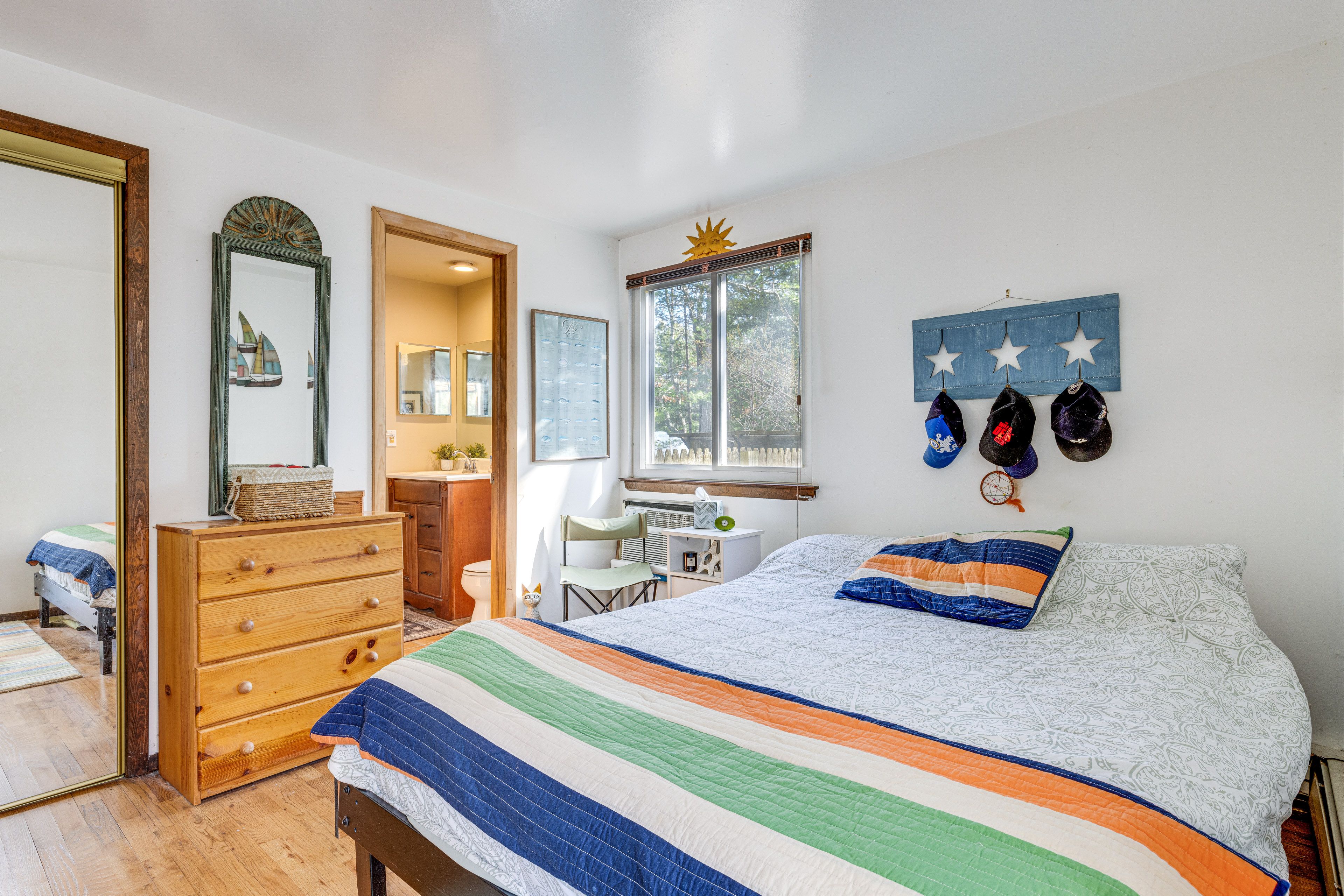 Bedroom 1 | 2 Queen Beds | 2 Flat-Screen TVs | 1st Floor