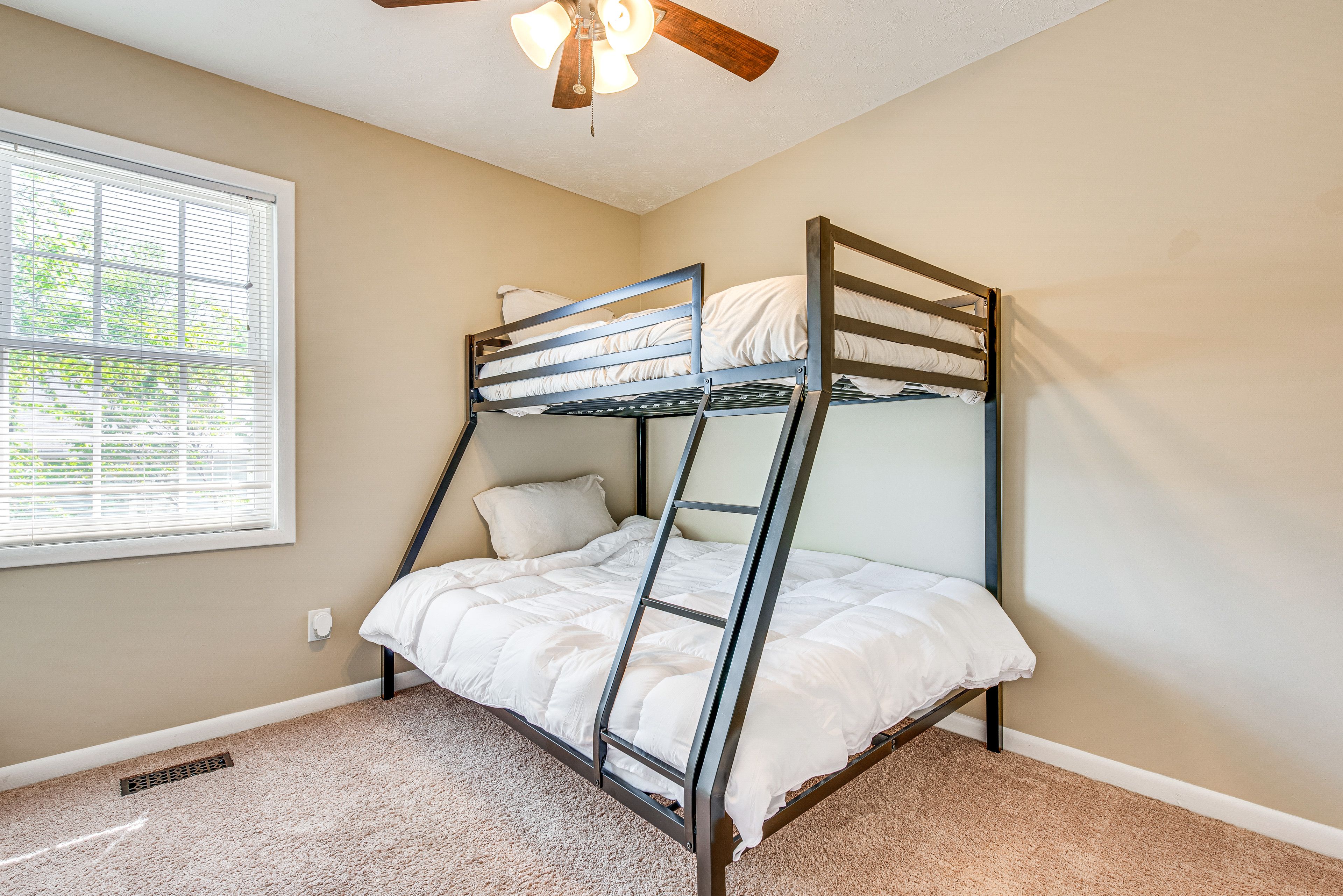 Bedroom 3 | Twin/Full Bunk Bed | 2nd Floor