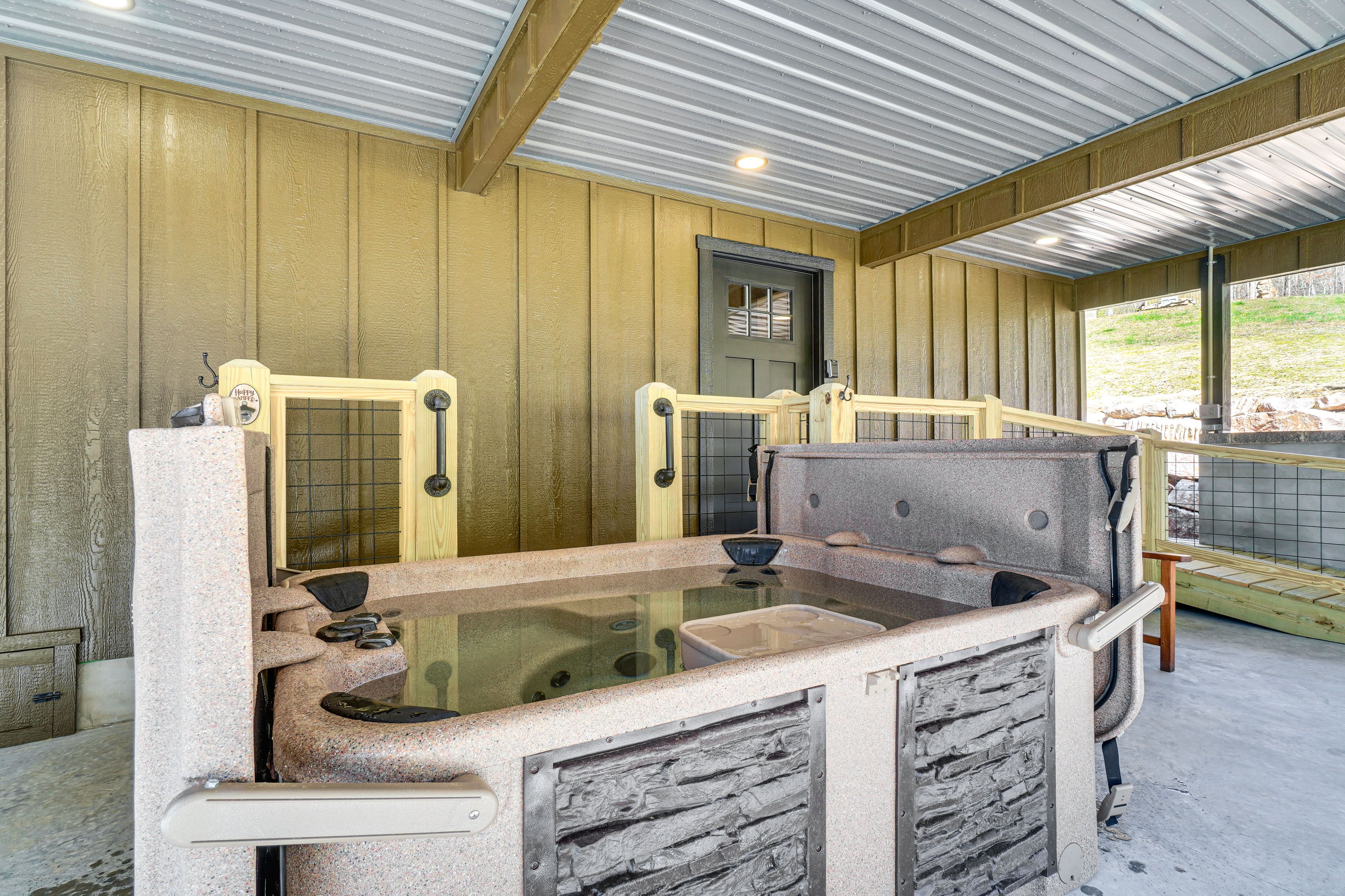 Private Hot Tub