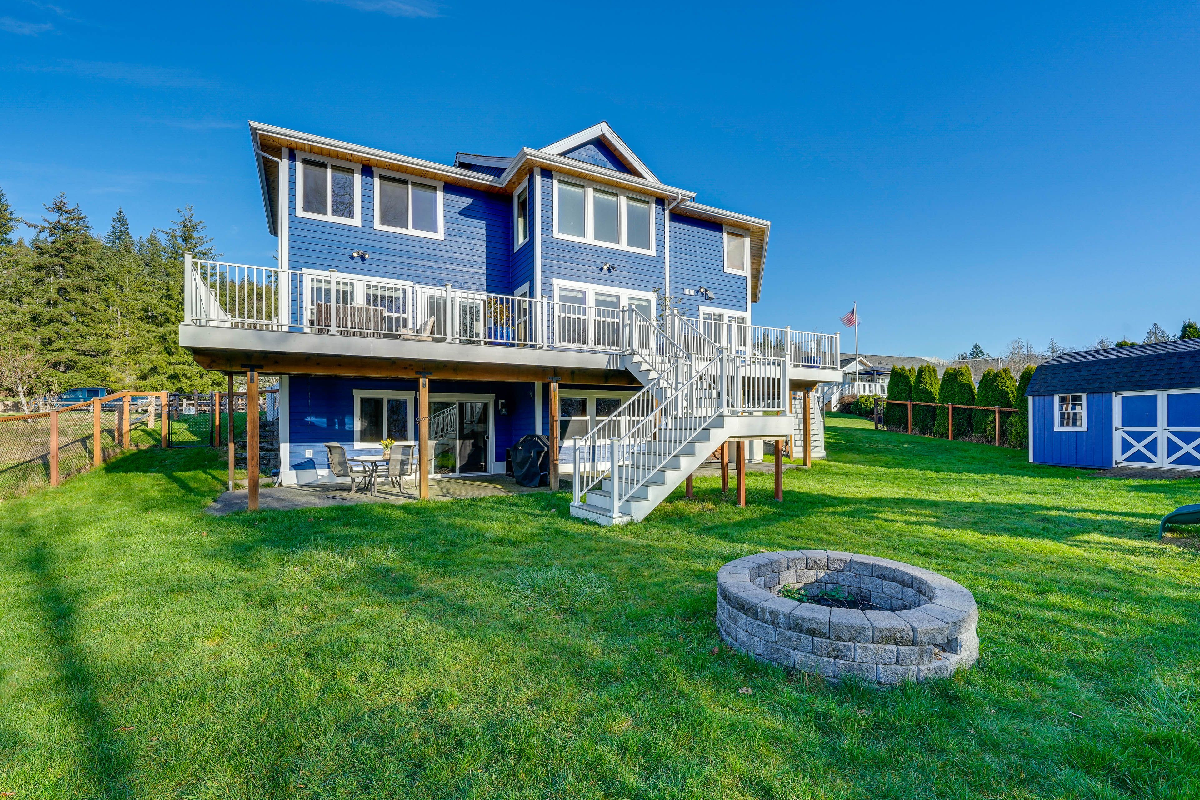 Mount Vernon Vacation Rental | Studio | 1BA | 1,200 Sq Ft | Step-Free Access