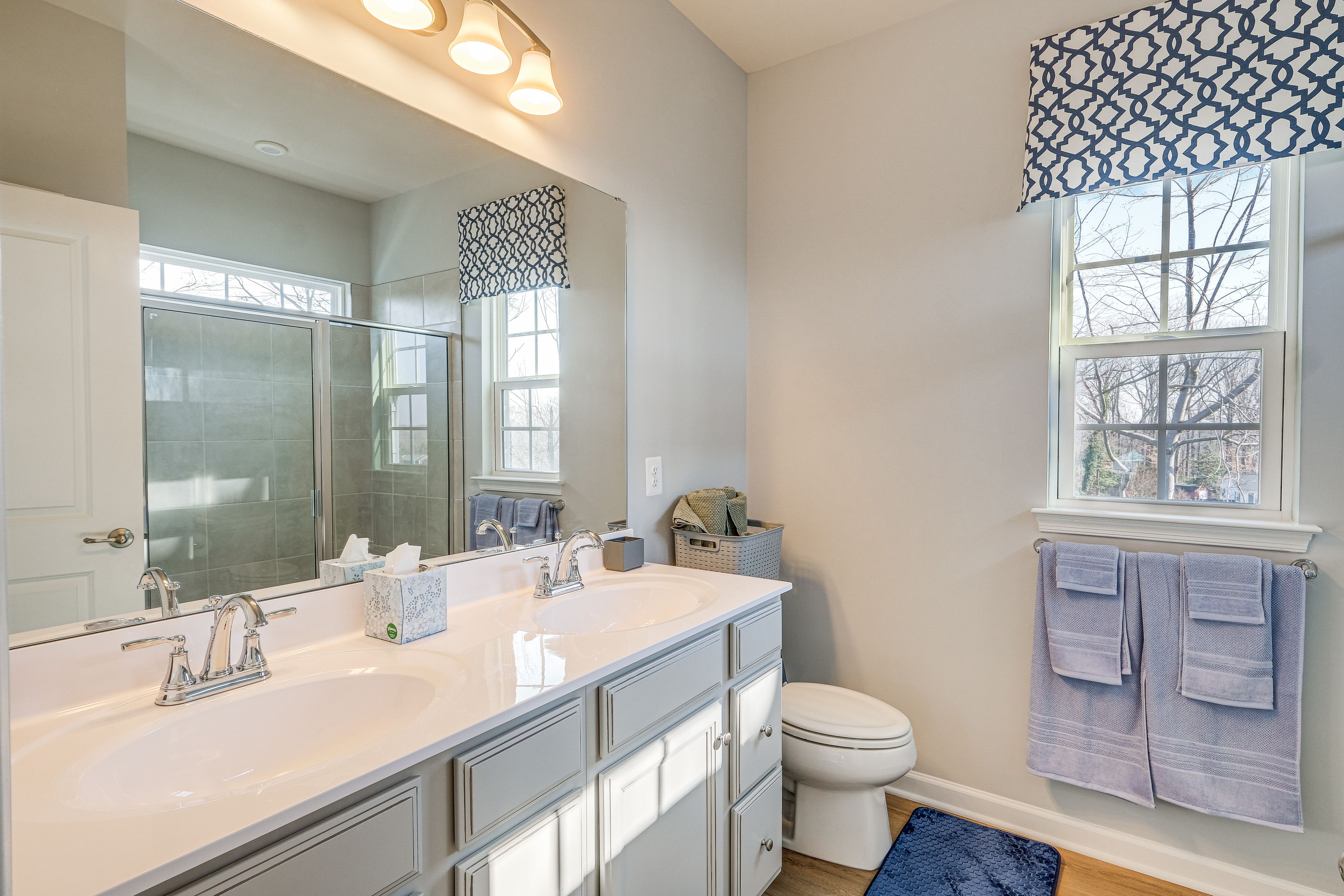 Bathroom | Complimentary Toiletries | Towels Provided | Upper Level