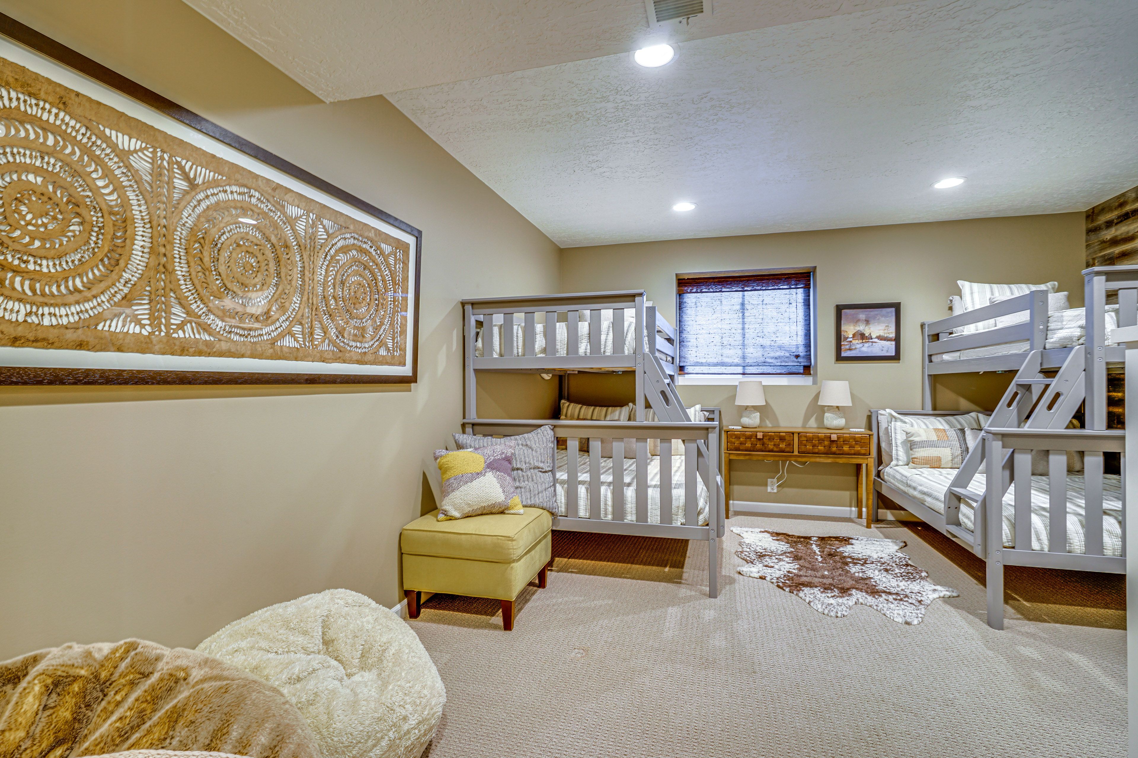 Bedroom 3 | Lower Level | 2 Twin/Full Bunk Beds