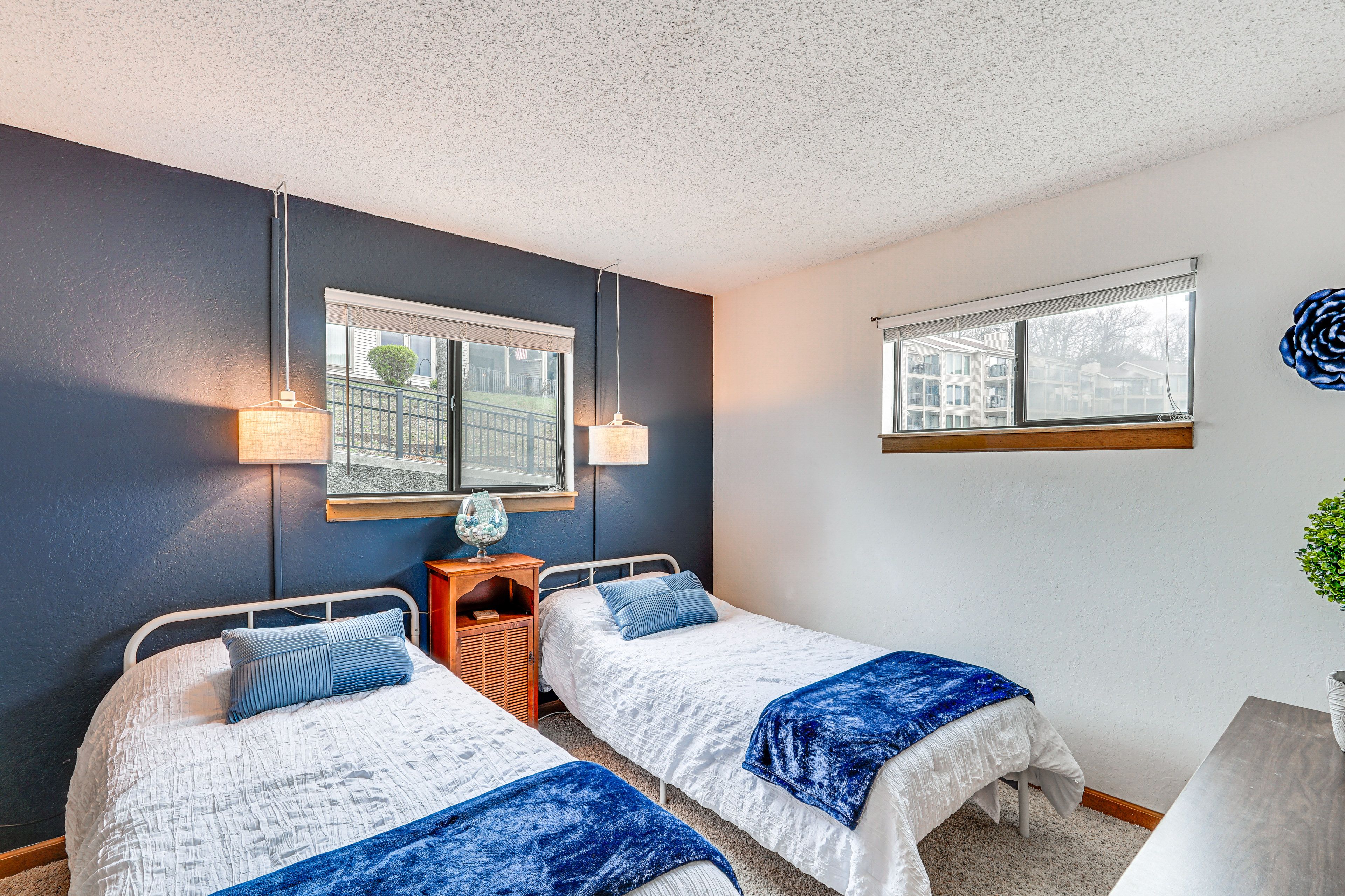 Bedroom 2 | 2 Twin Beds | Flat-Screen TV