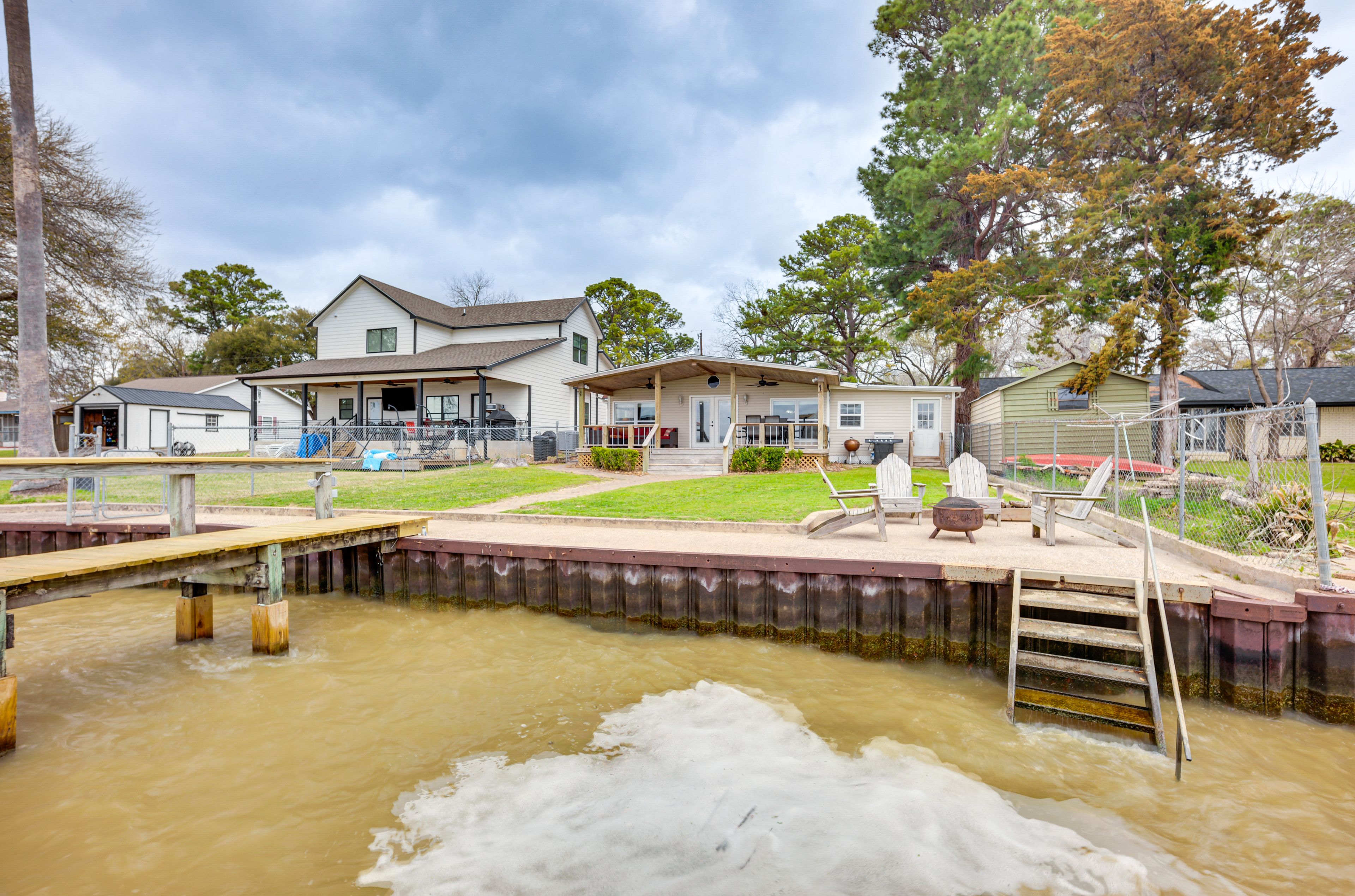 Lake Livingston Access