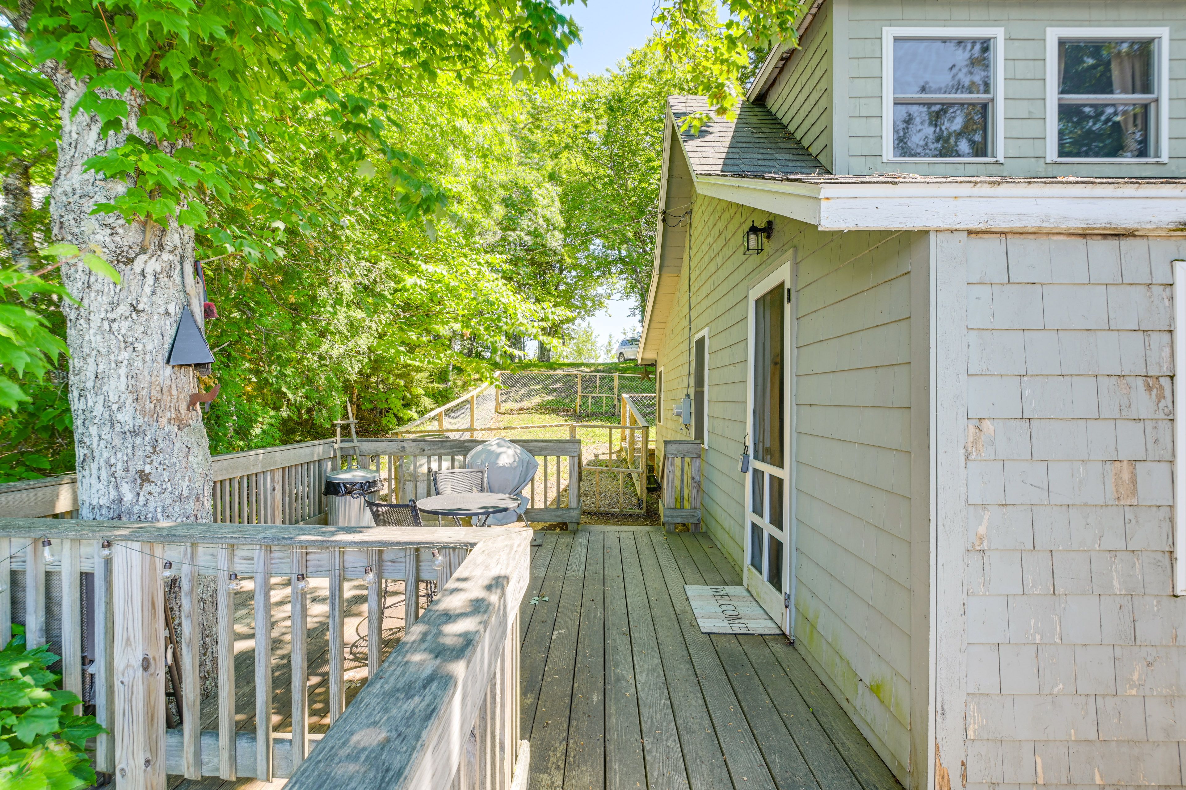 Deck