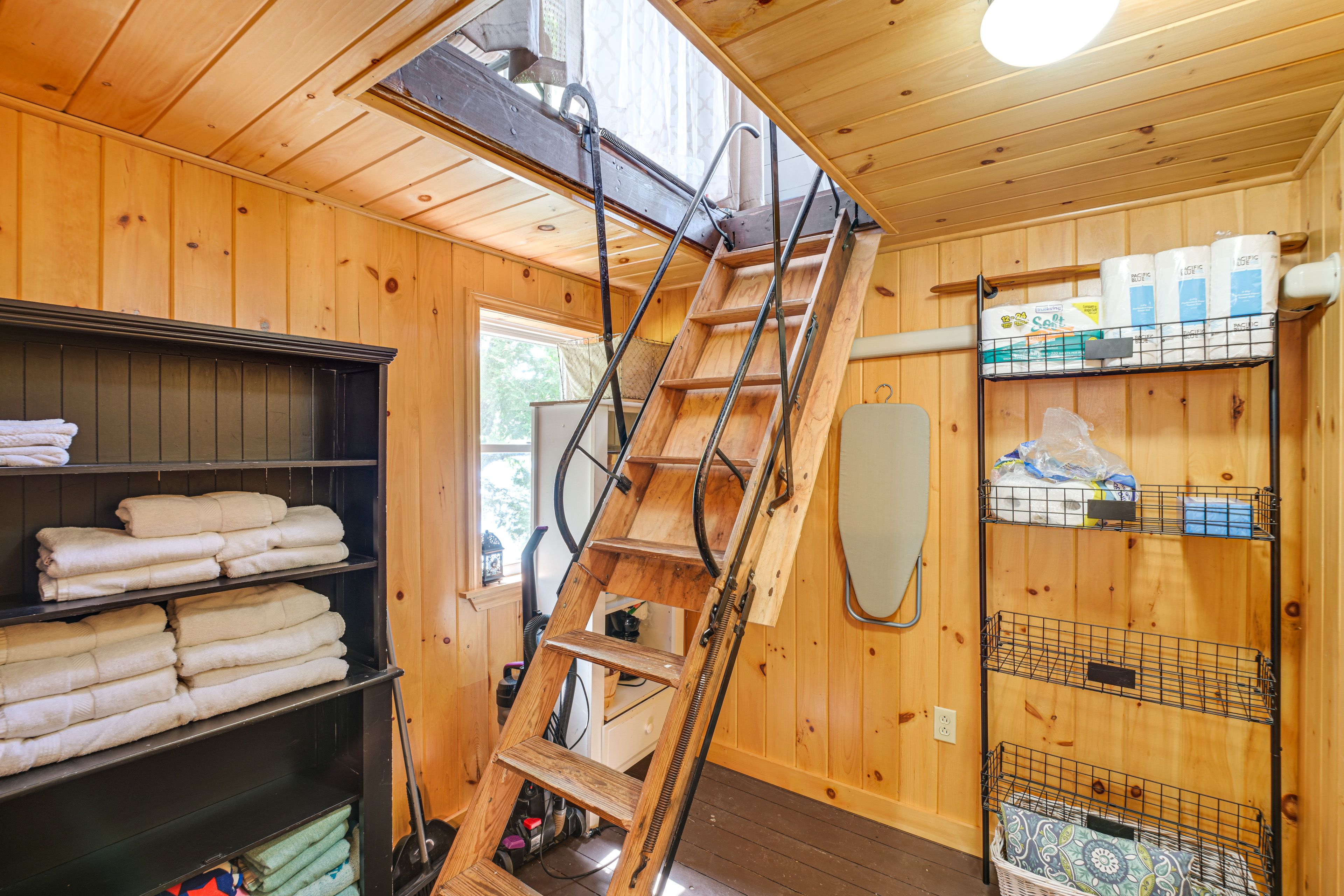 Ladder Access to 2nd Level