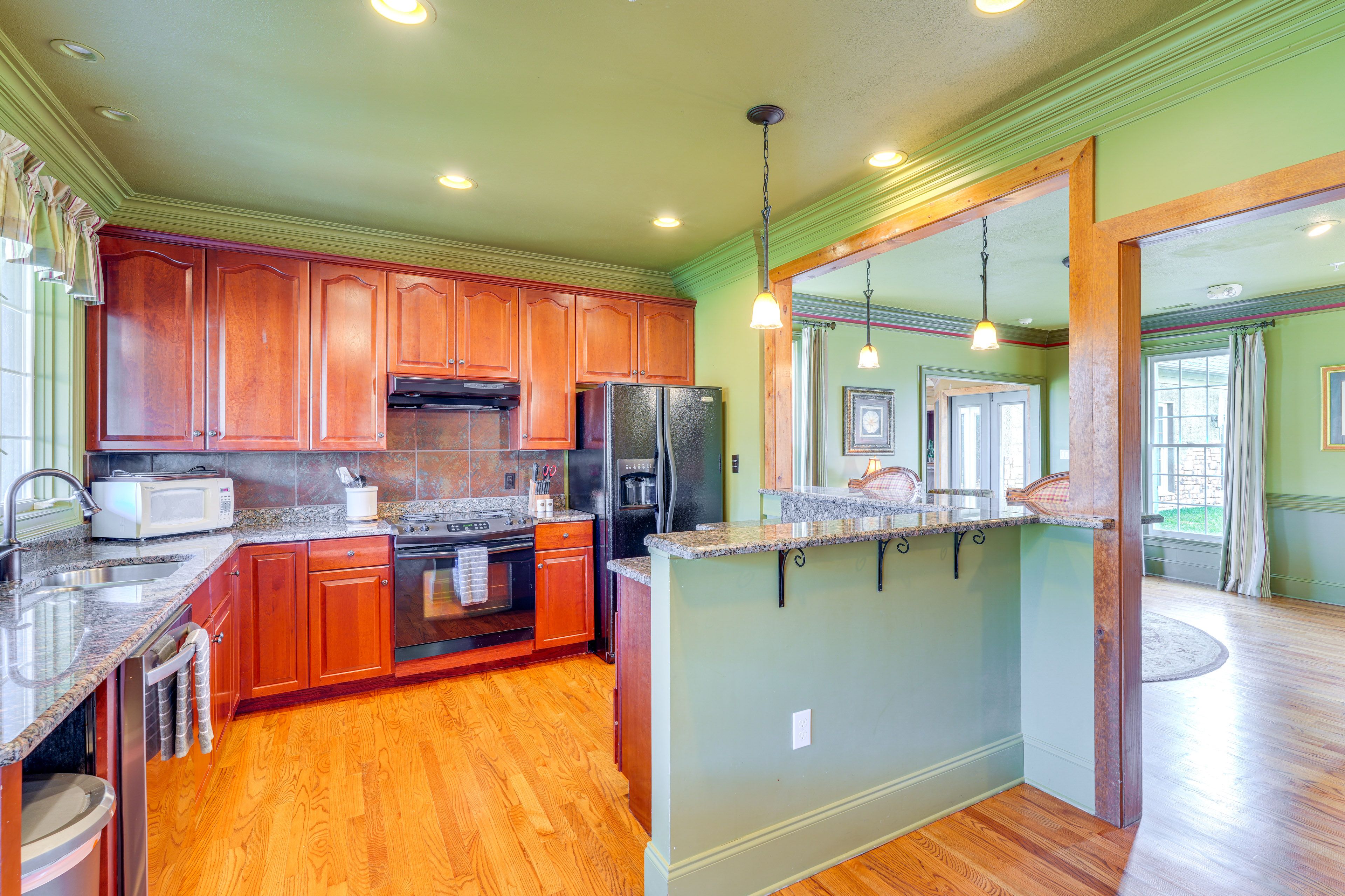 Kitchen | 1st Floor | Dishwasher | Keurig Coffee Maker | Cooking Basics